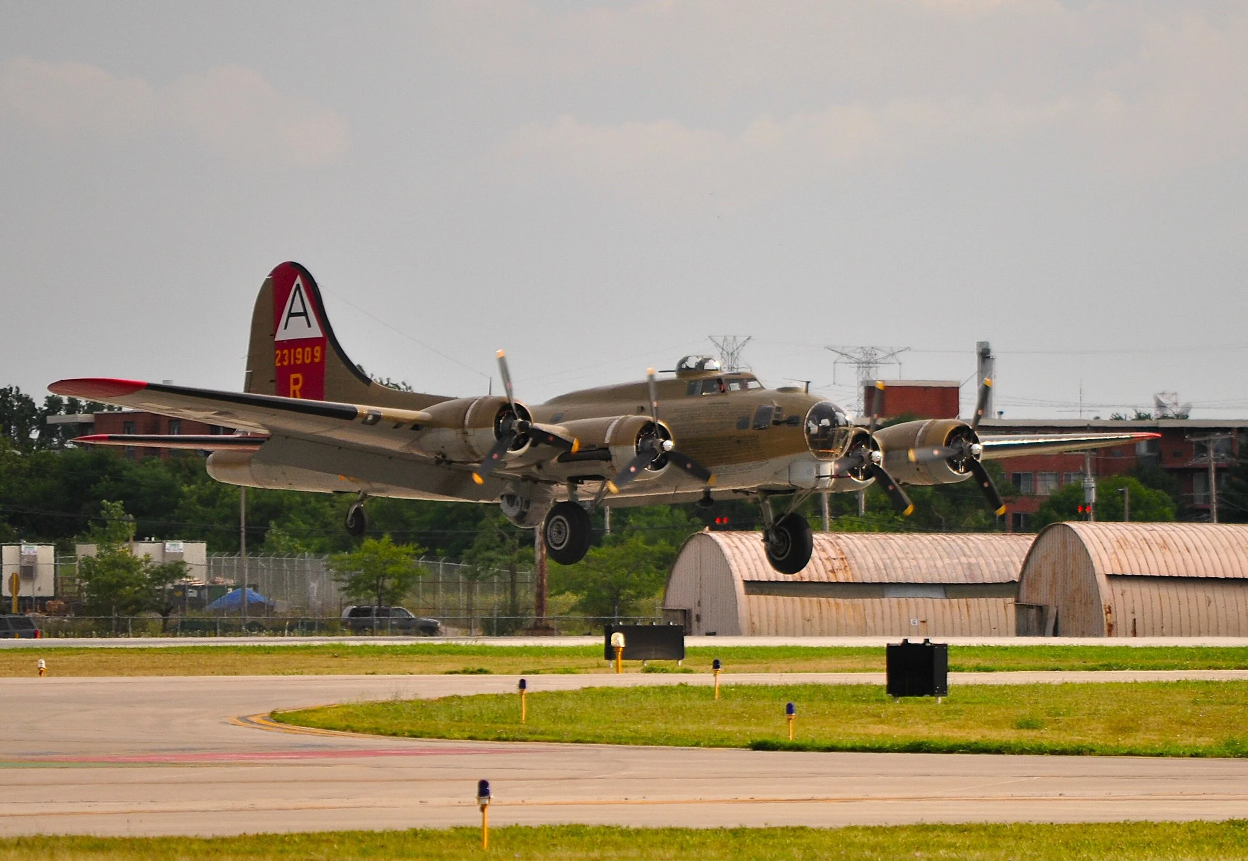 NL93012 B-17 NINE O NINE PALWAUKEE