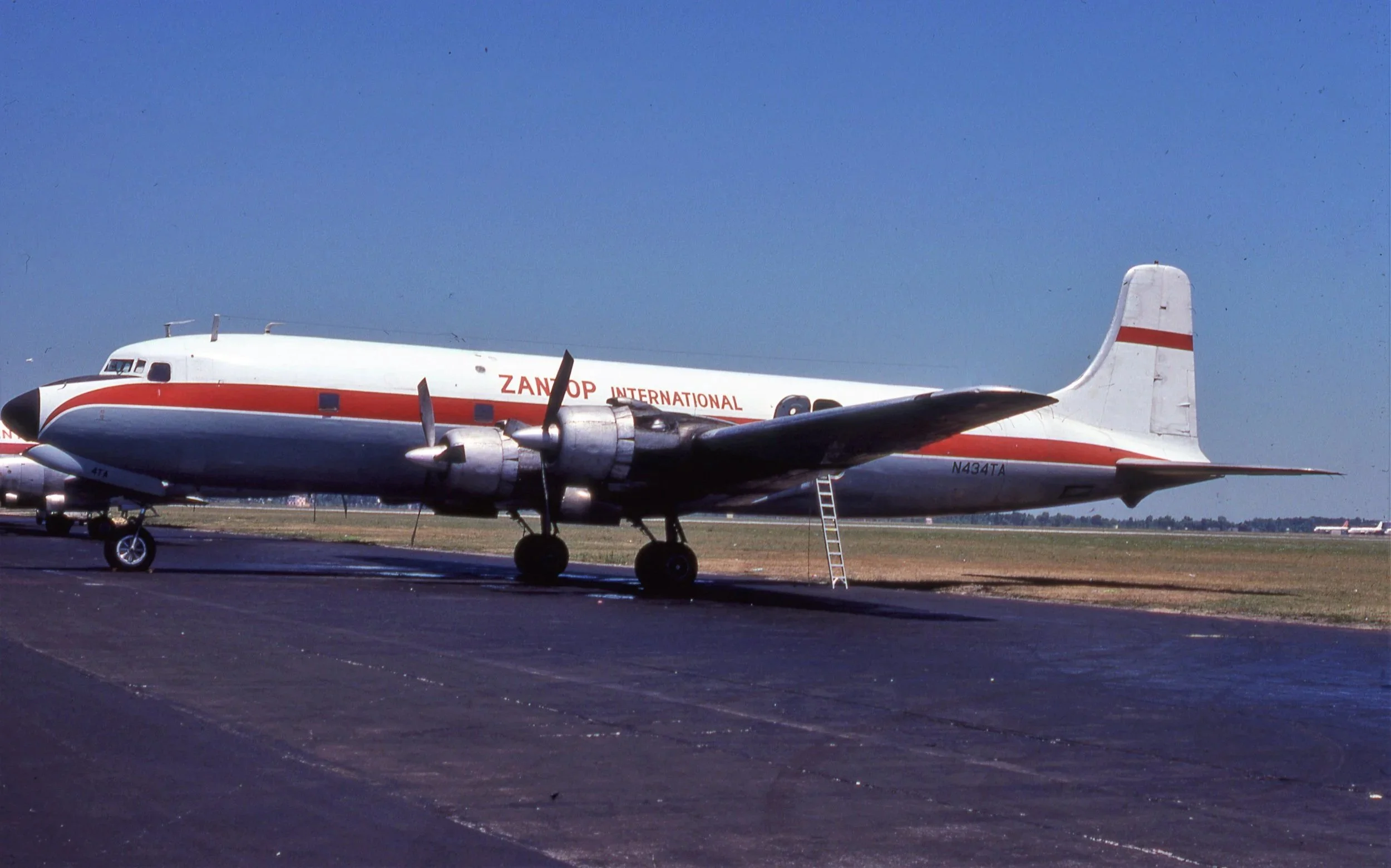 N434TA DC-6 ZANTOP YIP
