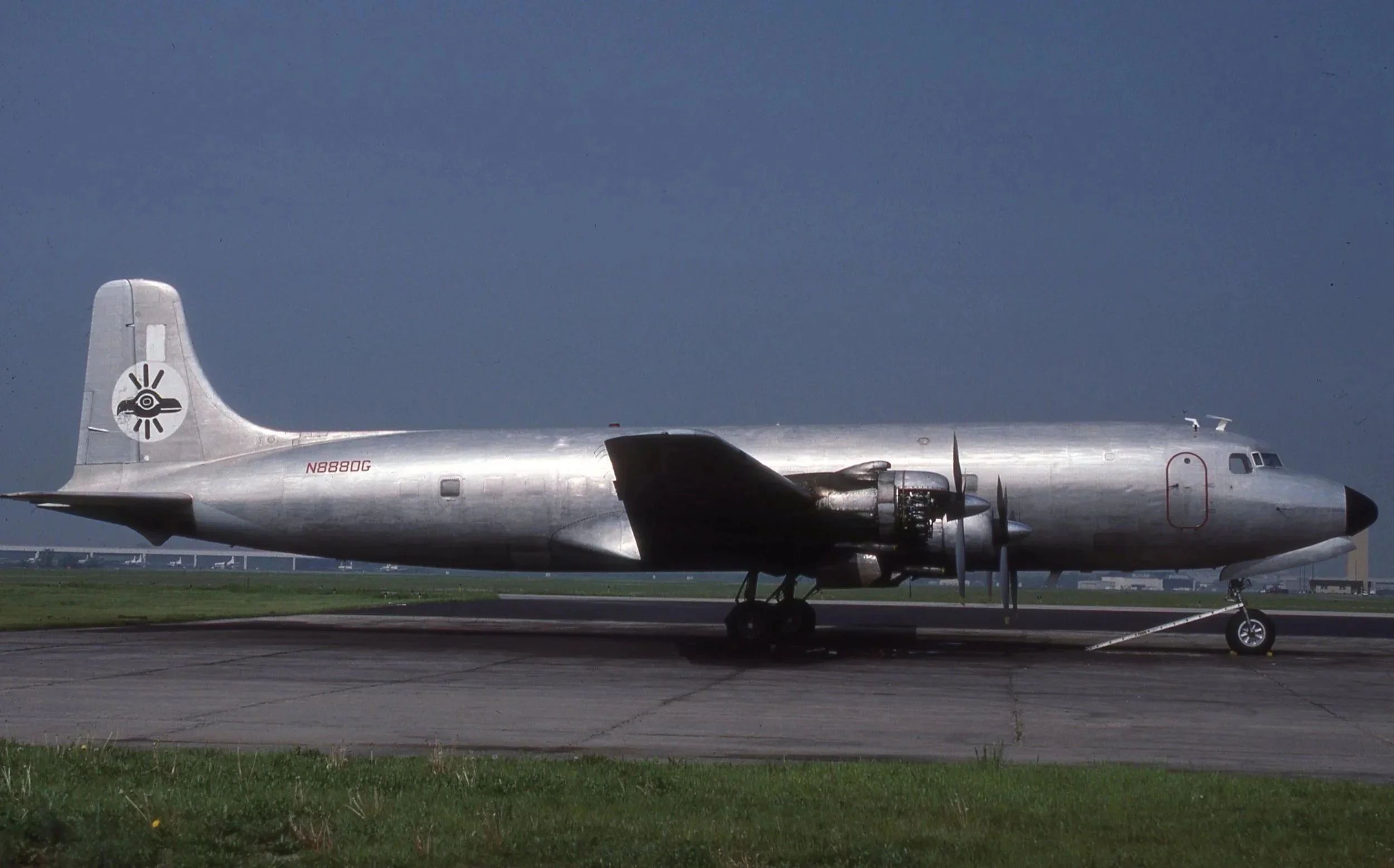 N888DG DC-6 DTW