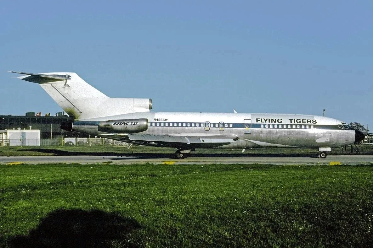 N4555W B727-100F FLYING TIGER LUFTHANSA COLORS