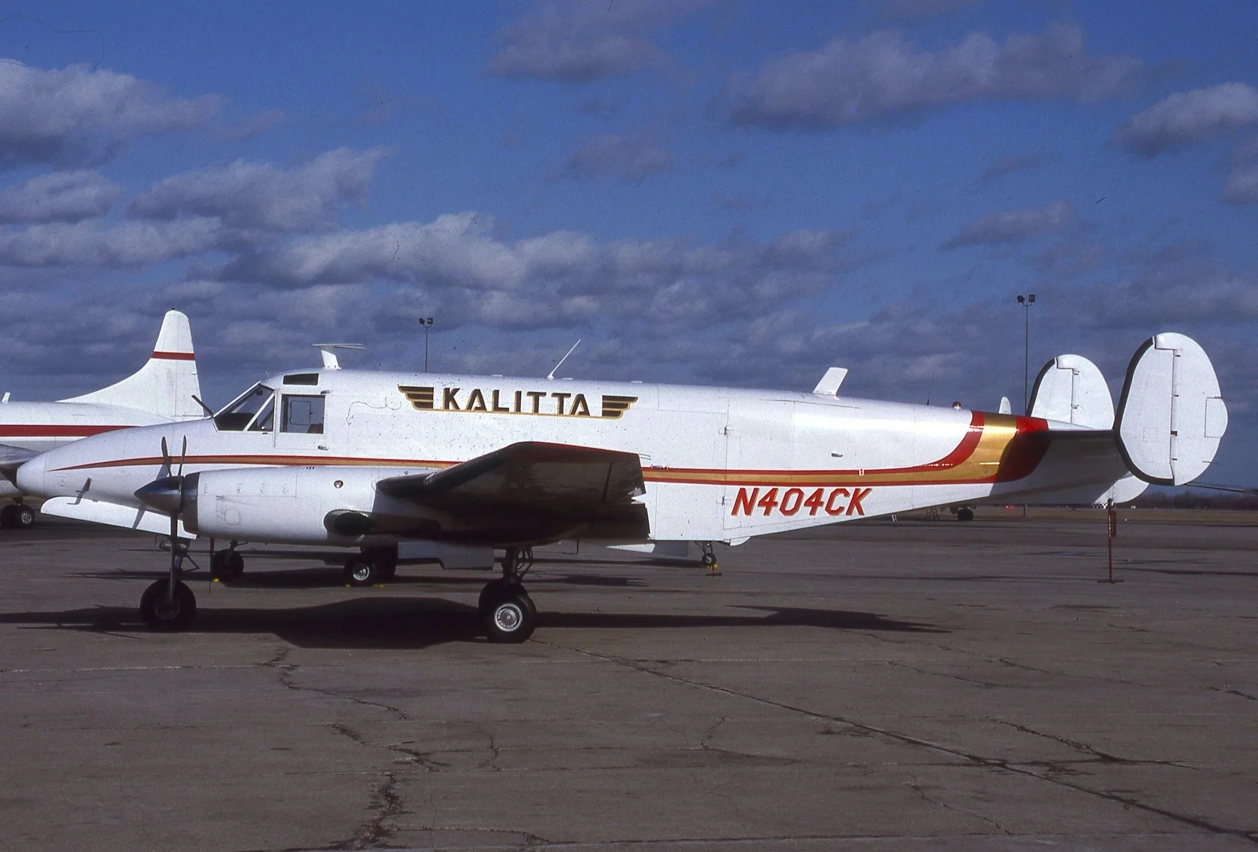 N904CK TUBRO BEECH 18 KALITTA YIP