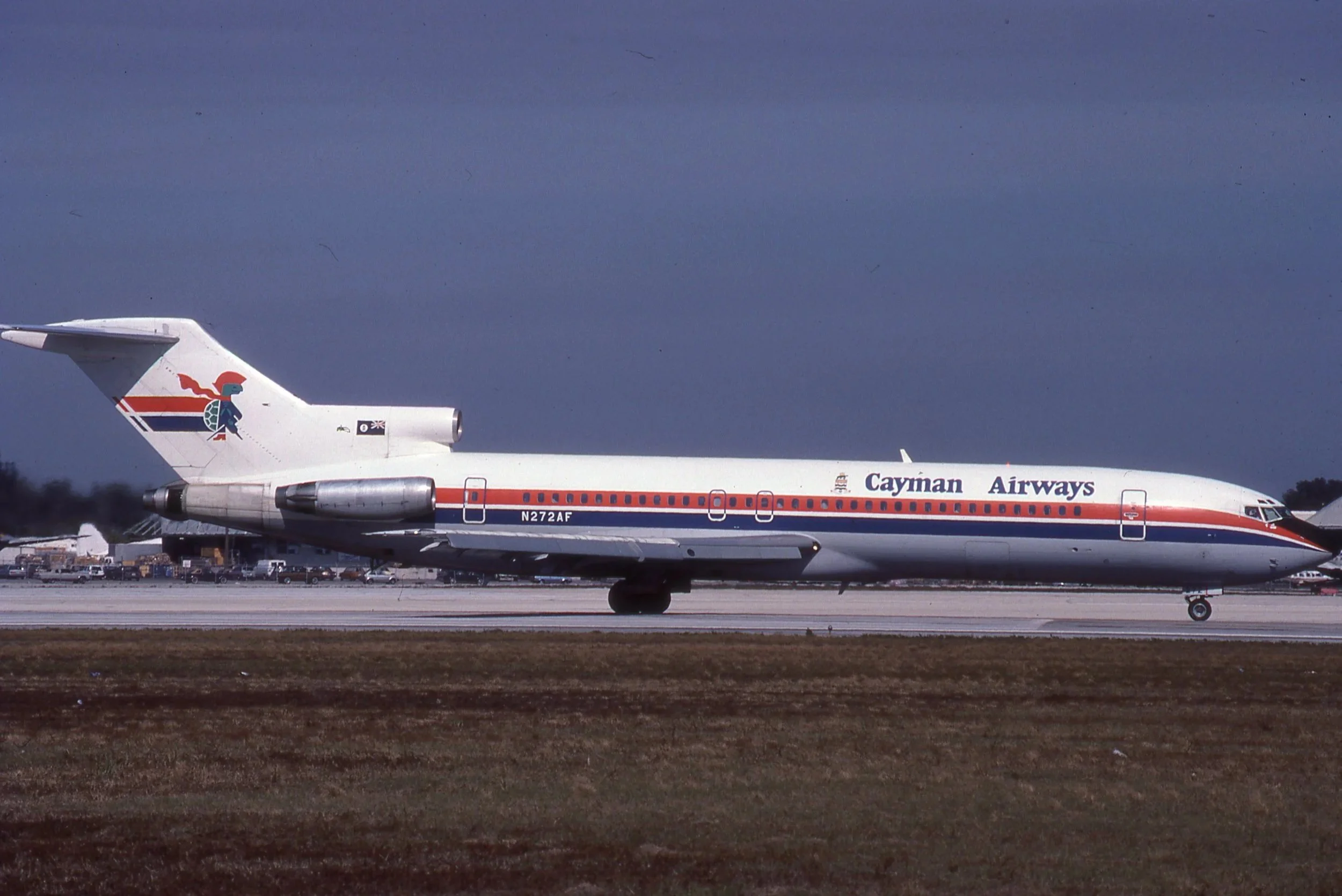 N272AF B727-200 CAYMAN AIRWAYS MIA