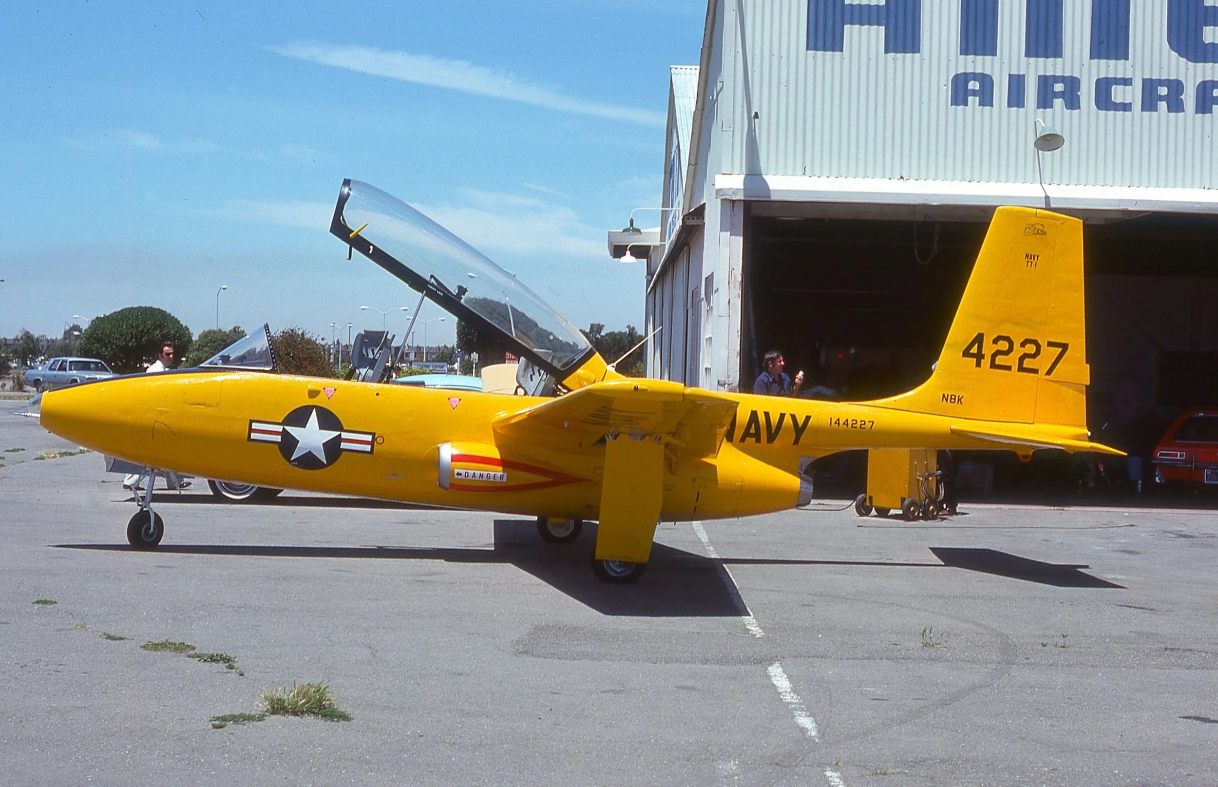 N8K TEMCO TT1 NAVY TRAINER 