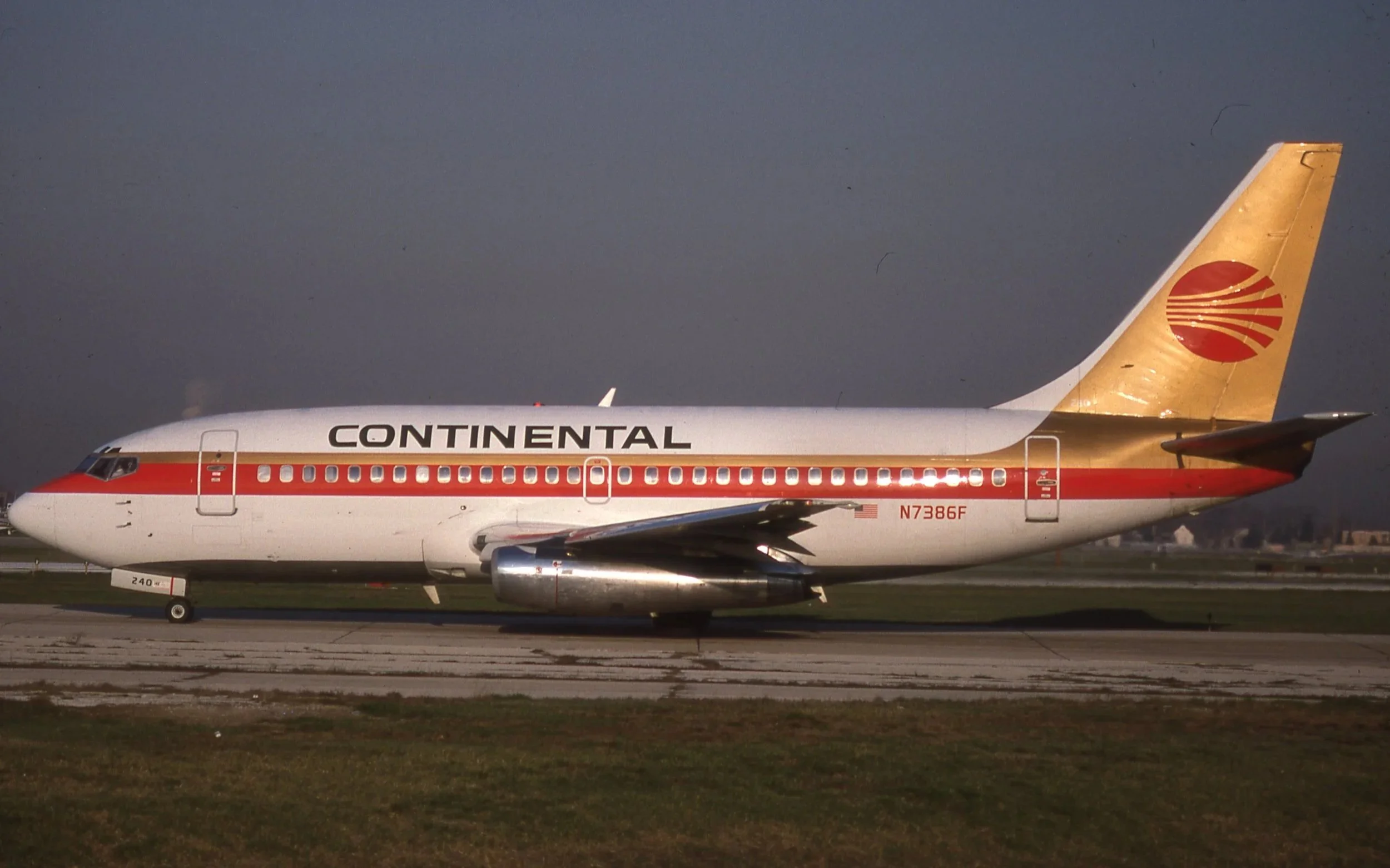 N7386F B737-200 CONTINENTAL MDW