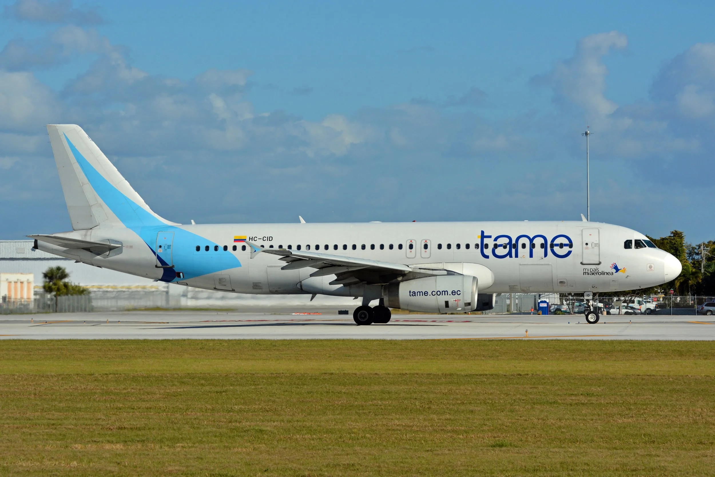 HC-CID A320 TAME FLL