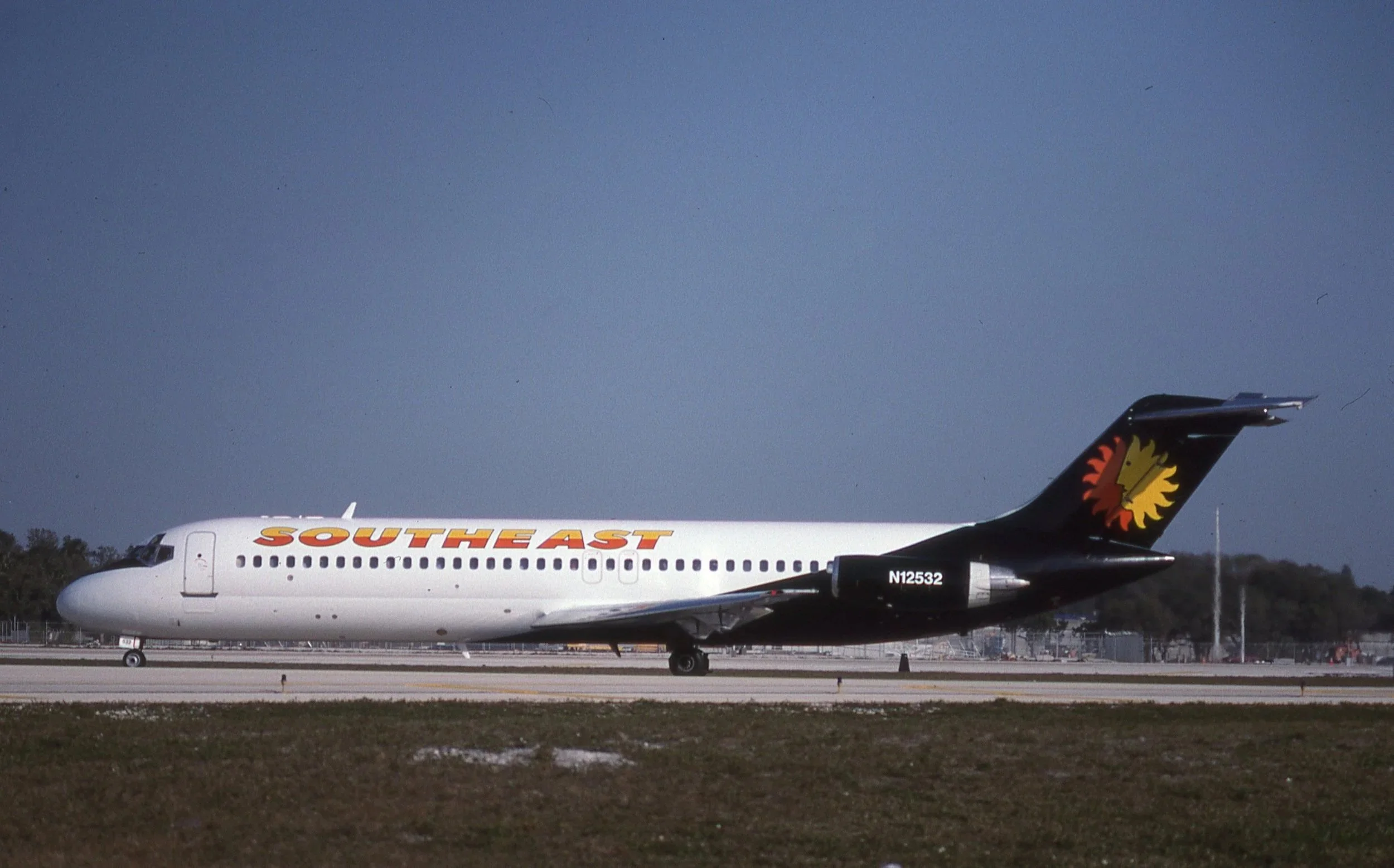 N12543 DC-9 SOITHEAST FLL