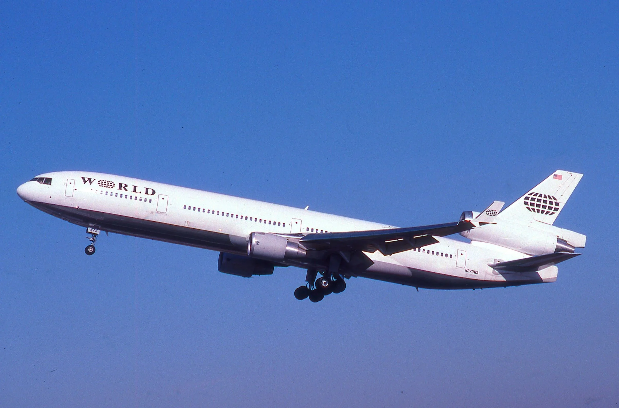 N273WA MD11F WORLD DEPARTING 22L ORD