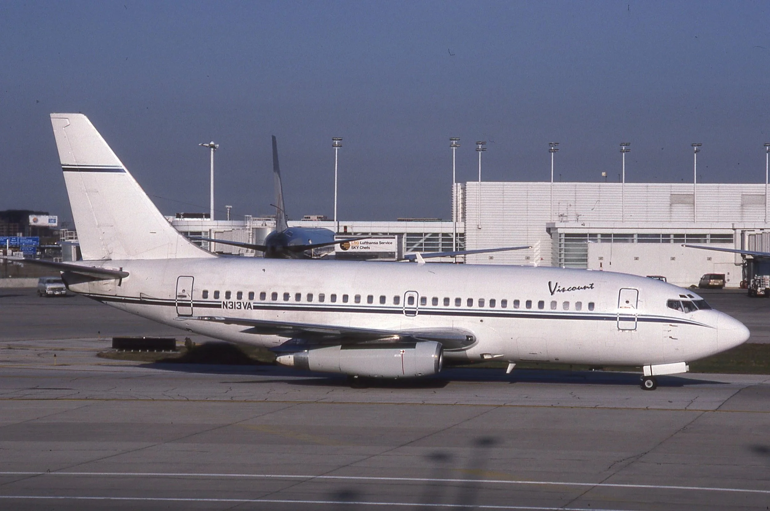 N313VA B737-200 VISCOUNT ORD