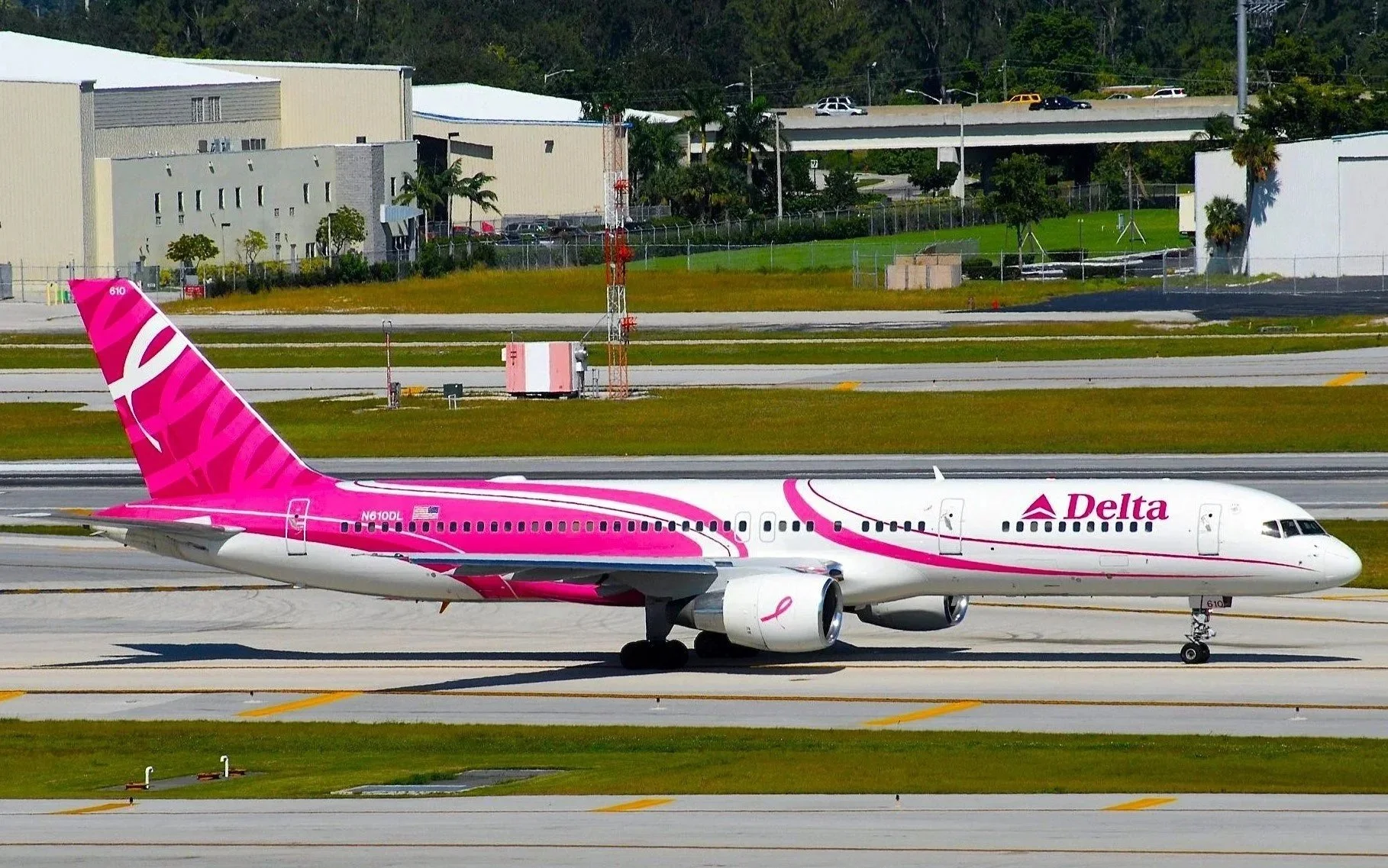 N610DL B757-200 CANCER-DELTA FLL