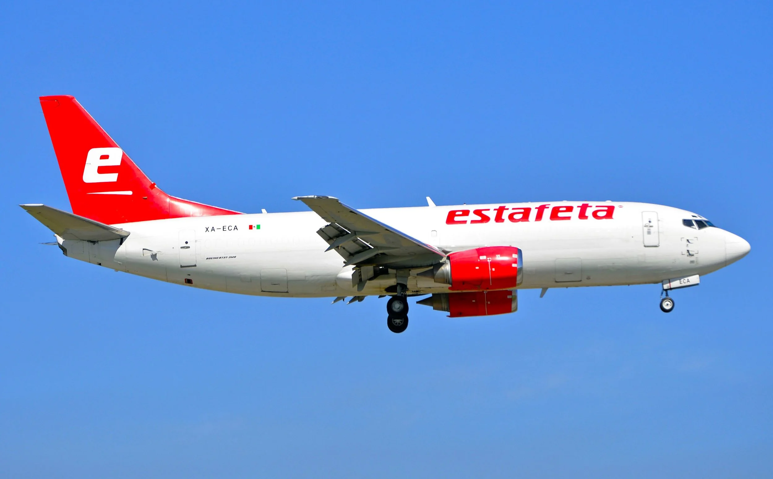 XA-ECA B737F ESTAFETA MIA