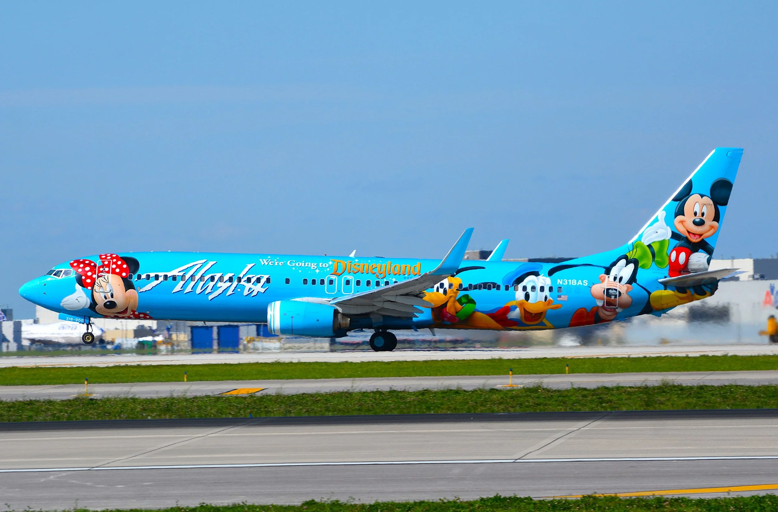 N318AS B737 ALASKA DISNEYLAND ORD