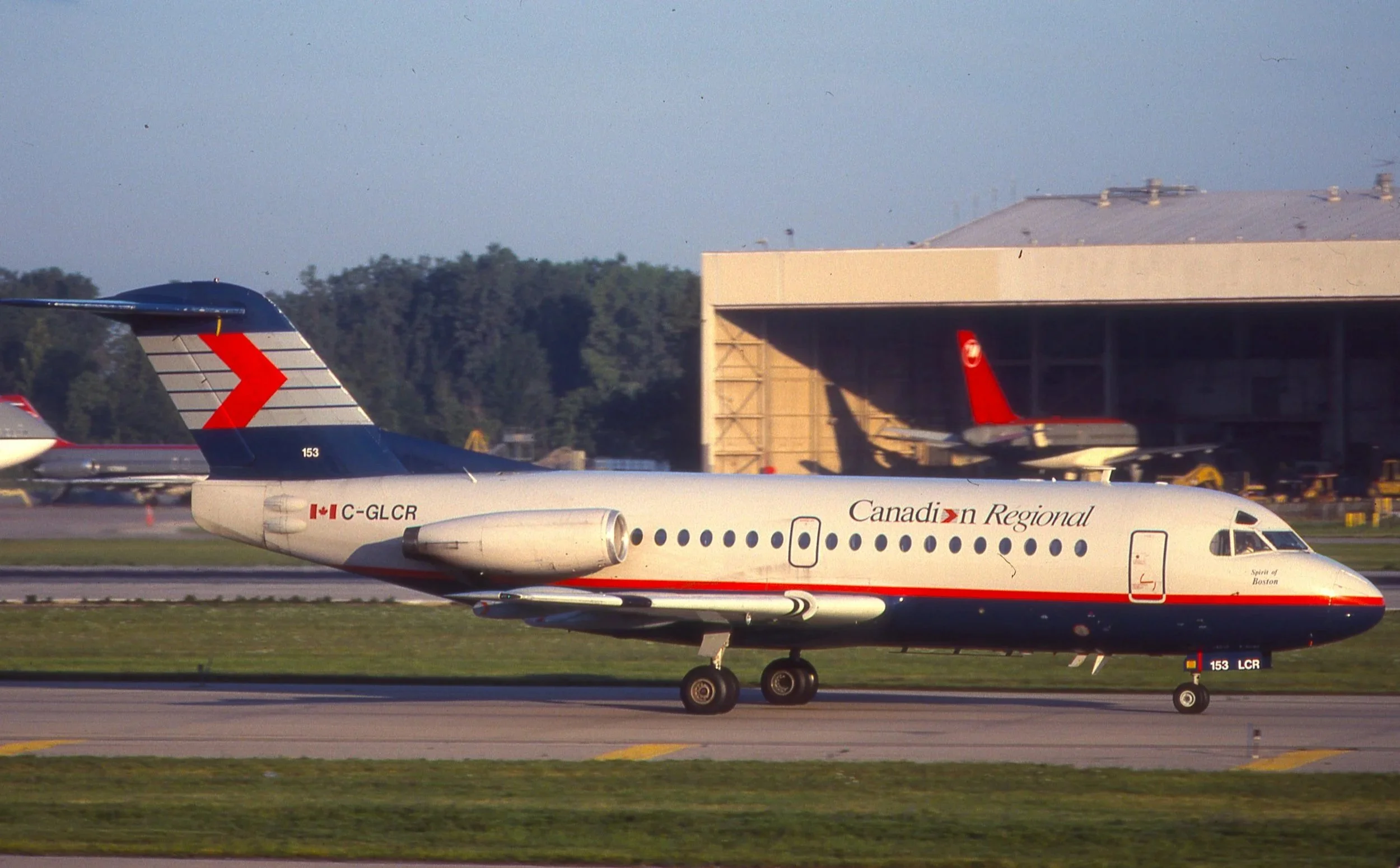 C-GKCR F-28 CANADIAN REGIONAL DTW