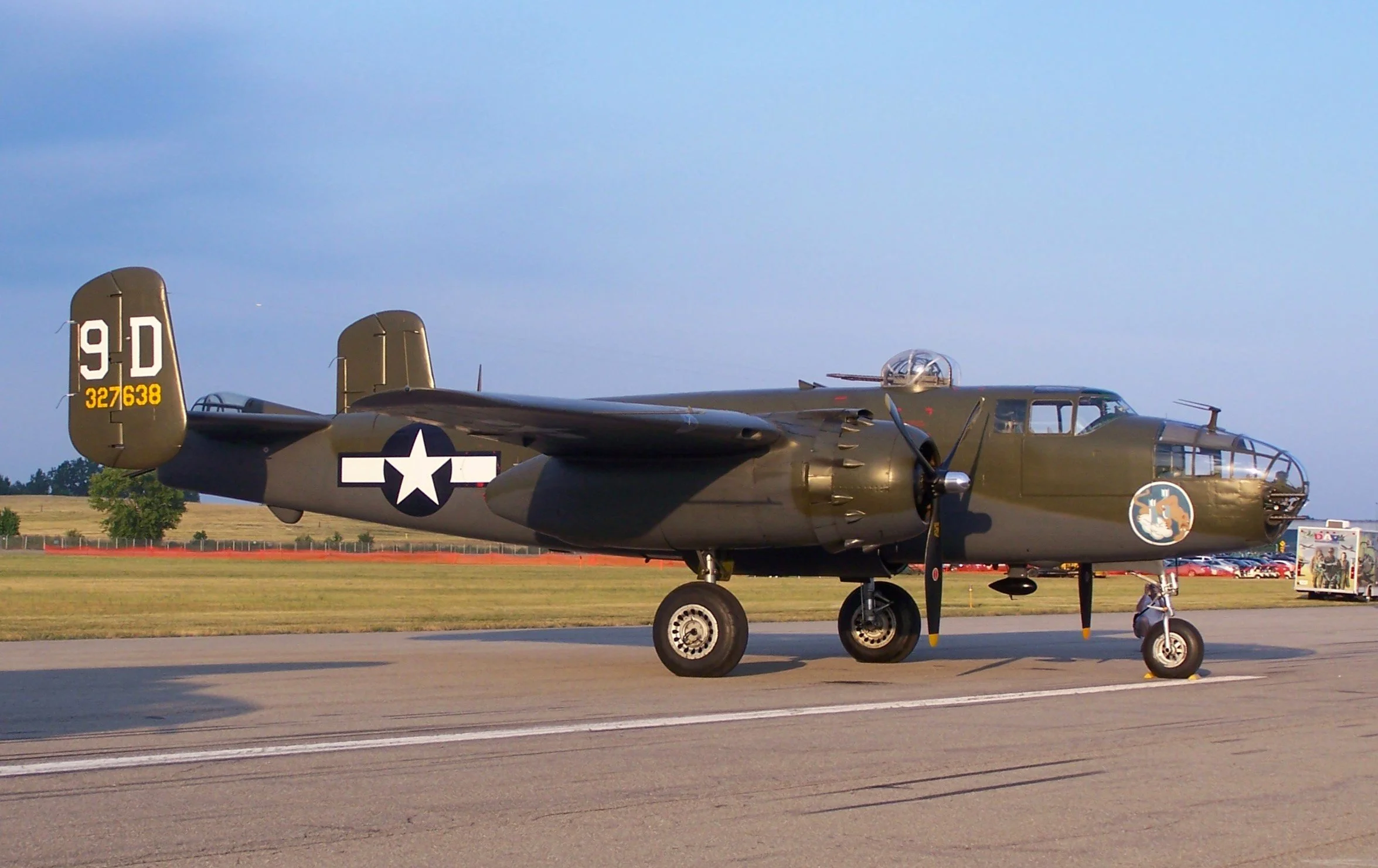 B-25 THUNDER OVER MICHIGAN SHOW YIP