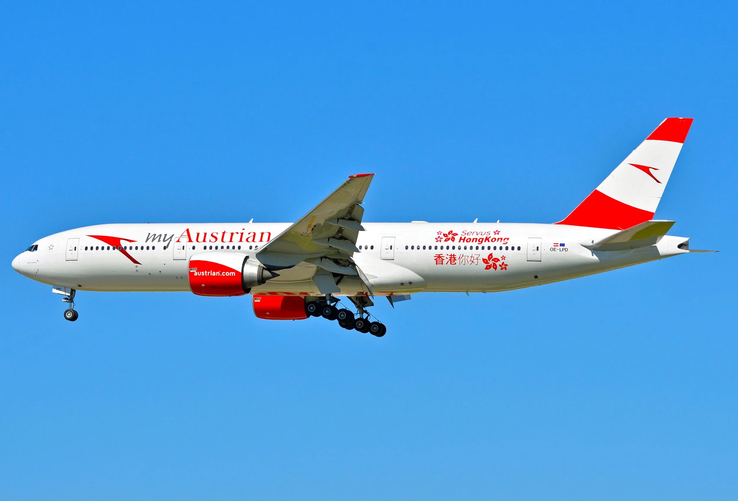 OE-LRD B777-200 MY AUSTRAIN HONG KONG LOGA  28C ORD