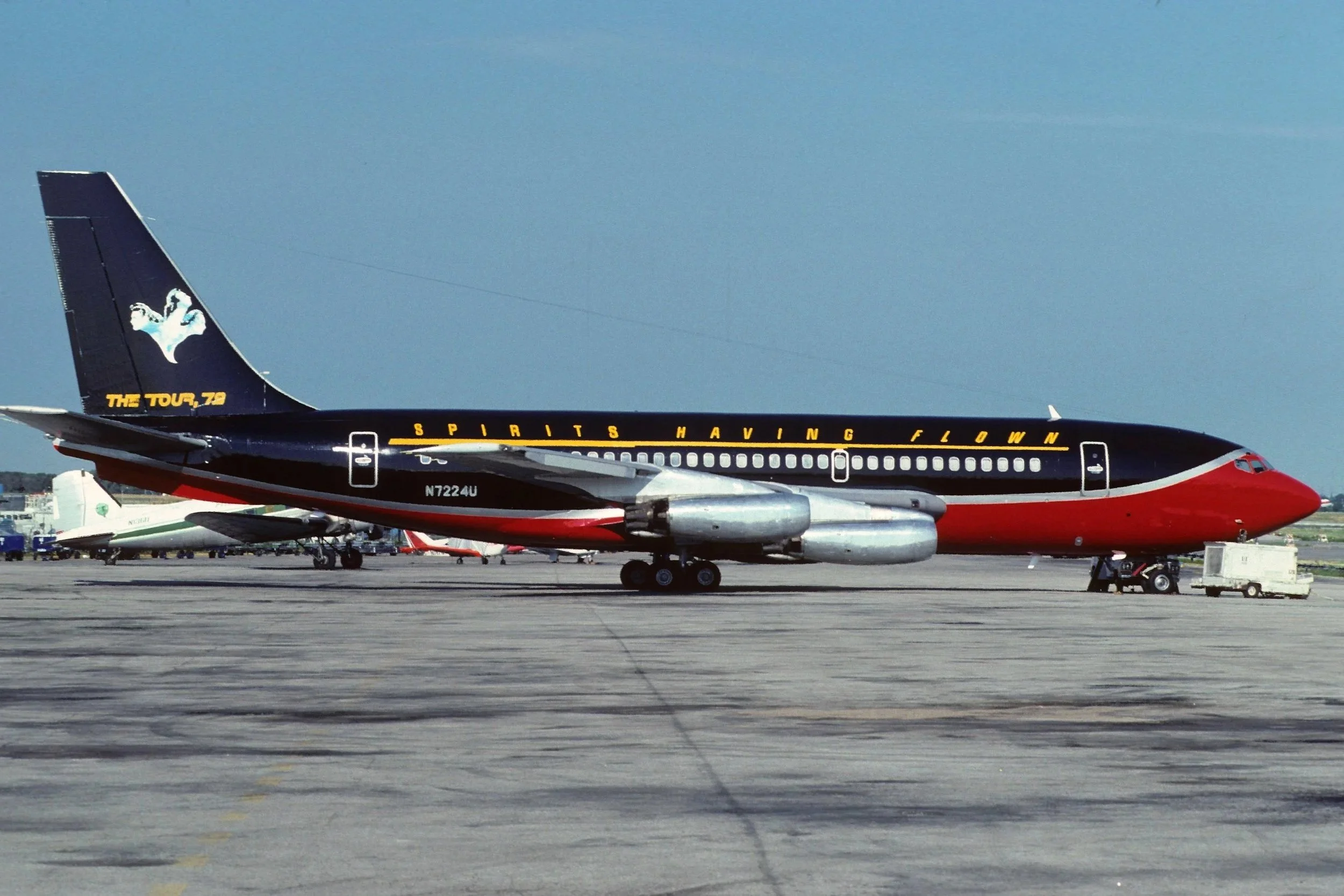 N7224U B720 SPIRITS HAVING FLOWN BEE GEES TOUR NORTH BUTLER RAMP ORD