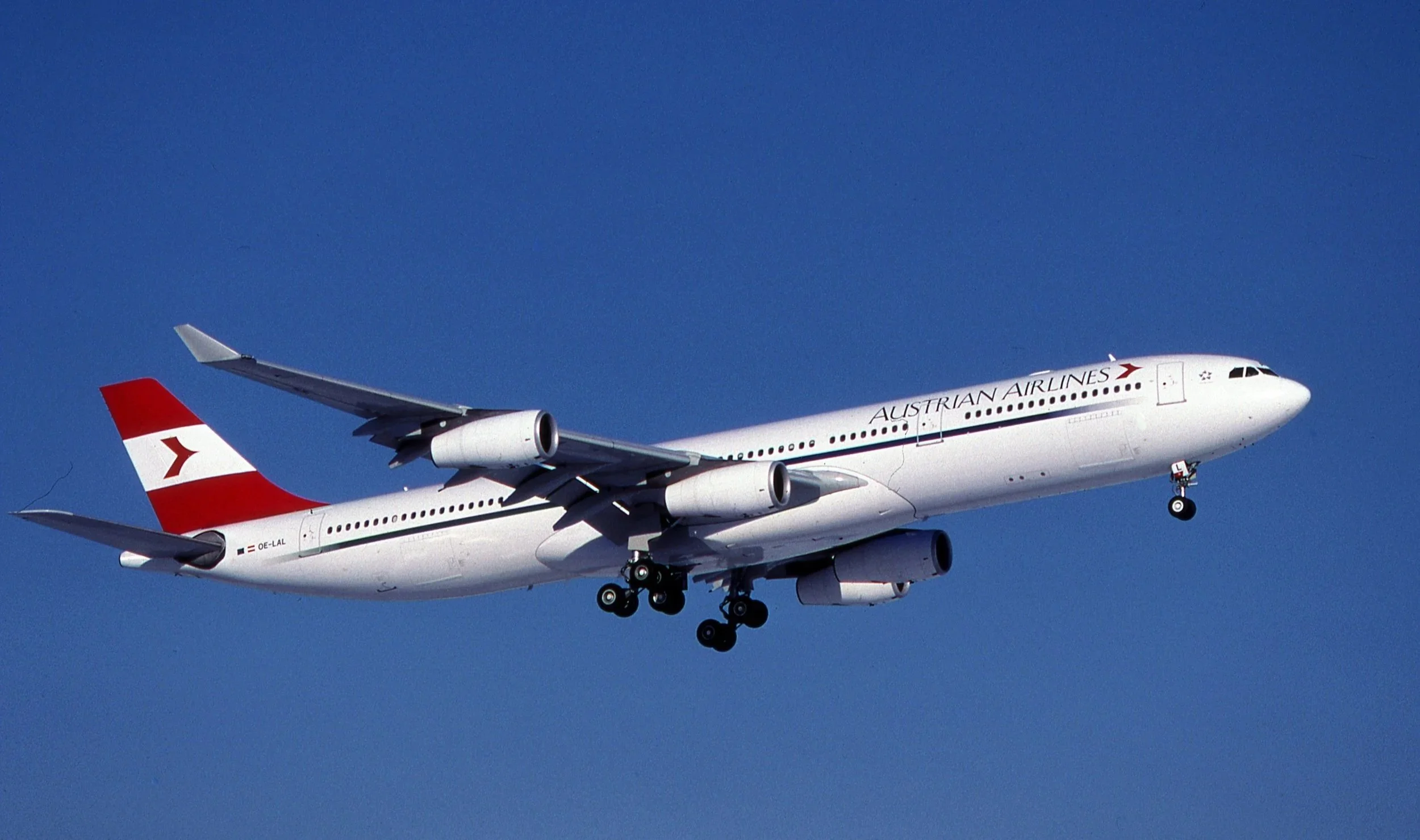OE-LAL A340 AUSTRIAN AIRLINES 14R ORD