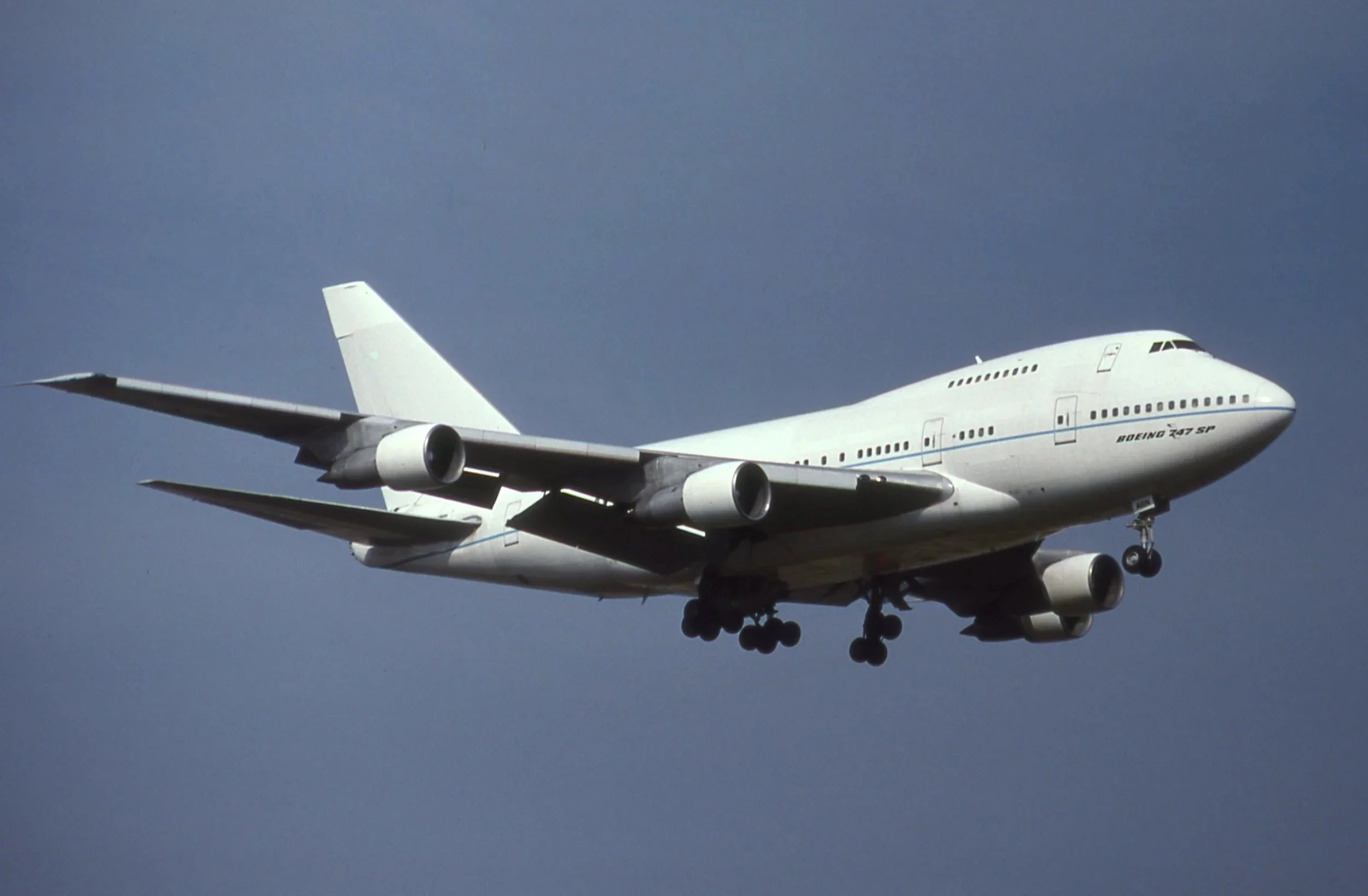 B747SP LANDING ORD 14R LAST SP AT ORD MAYBE ISLANDIC
