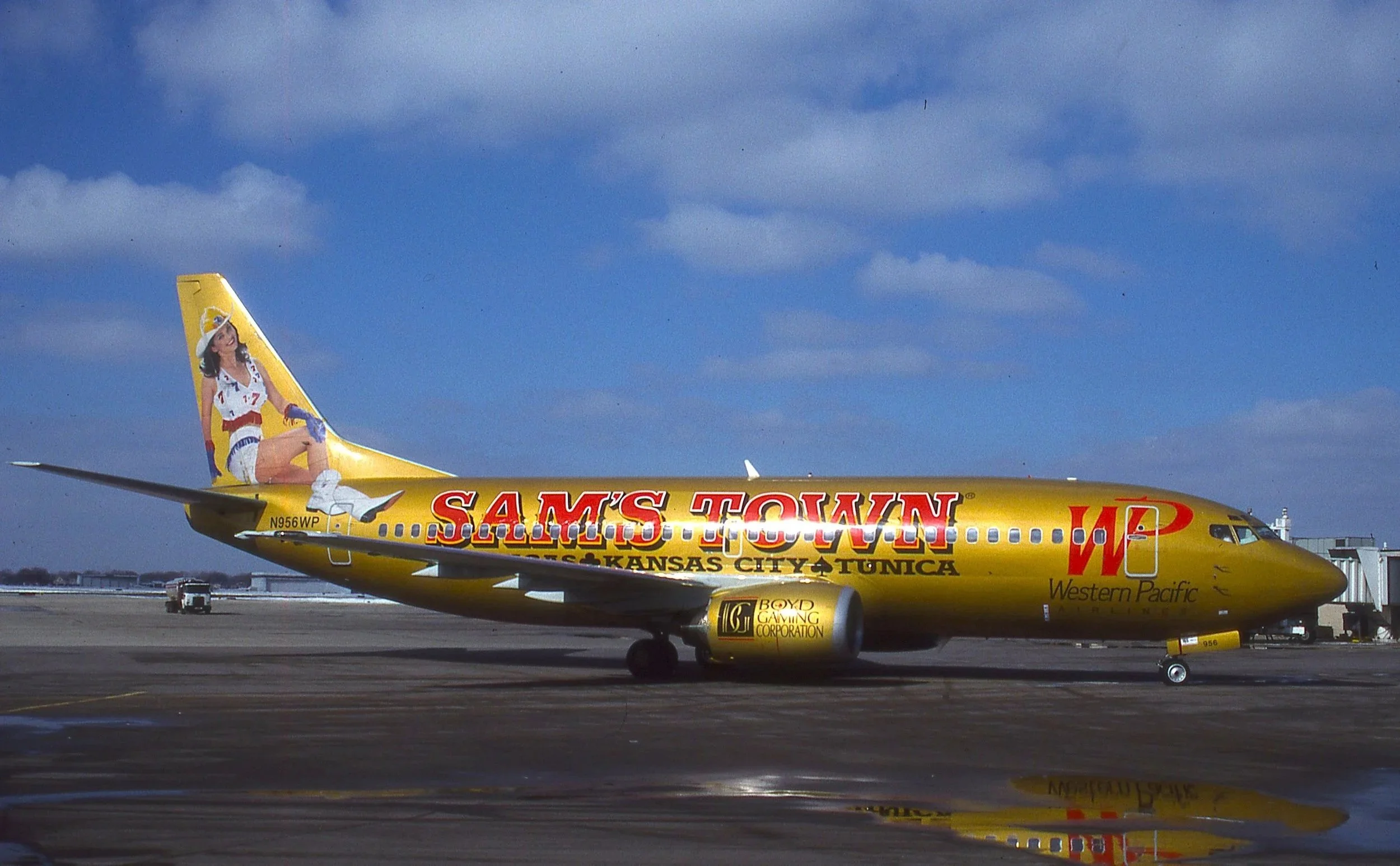 N956WP B737 WEST PAC SAMS TOWN MDW