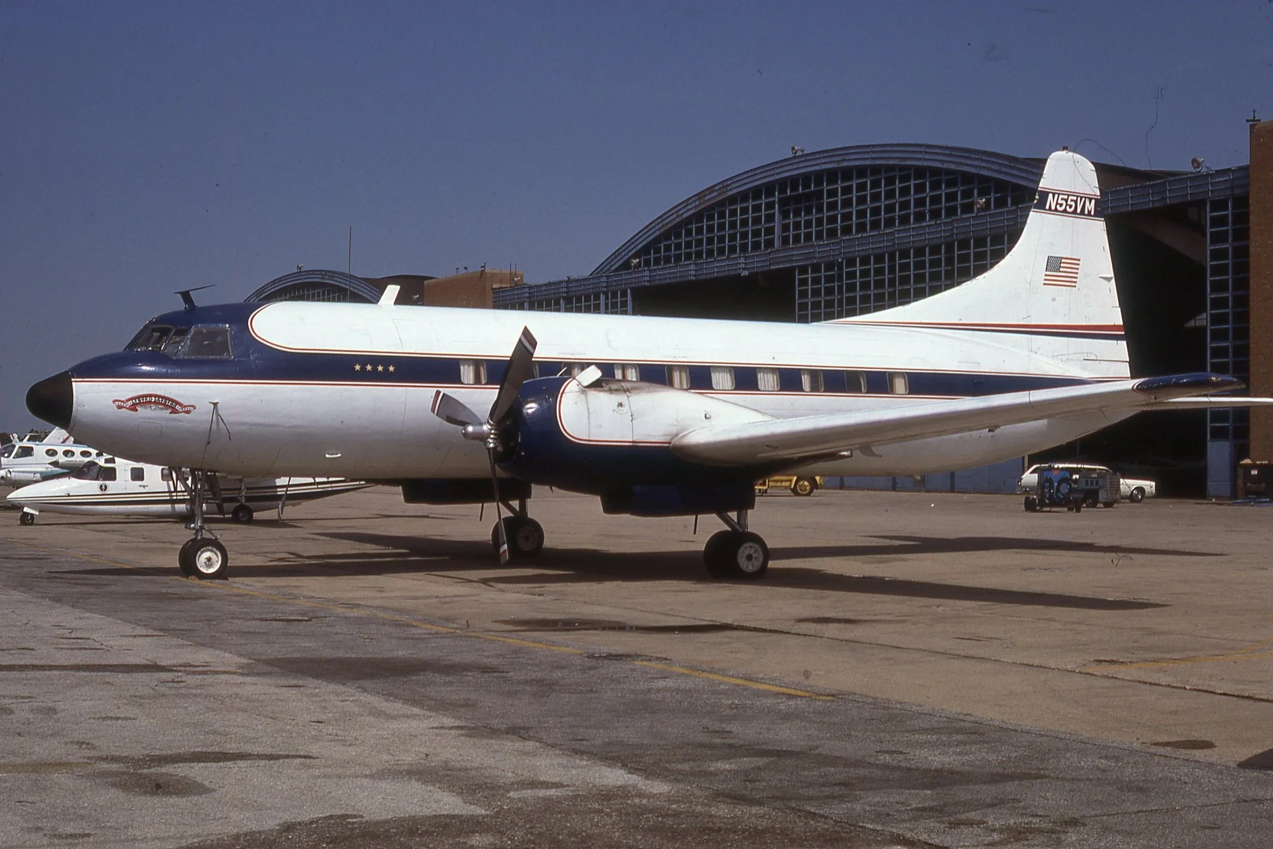 N55YM CV240 LYNRD SKYNYAR MDW