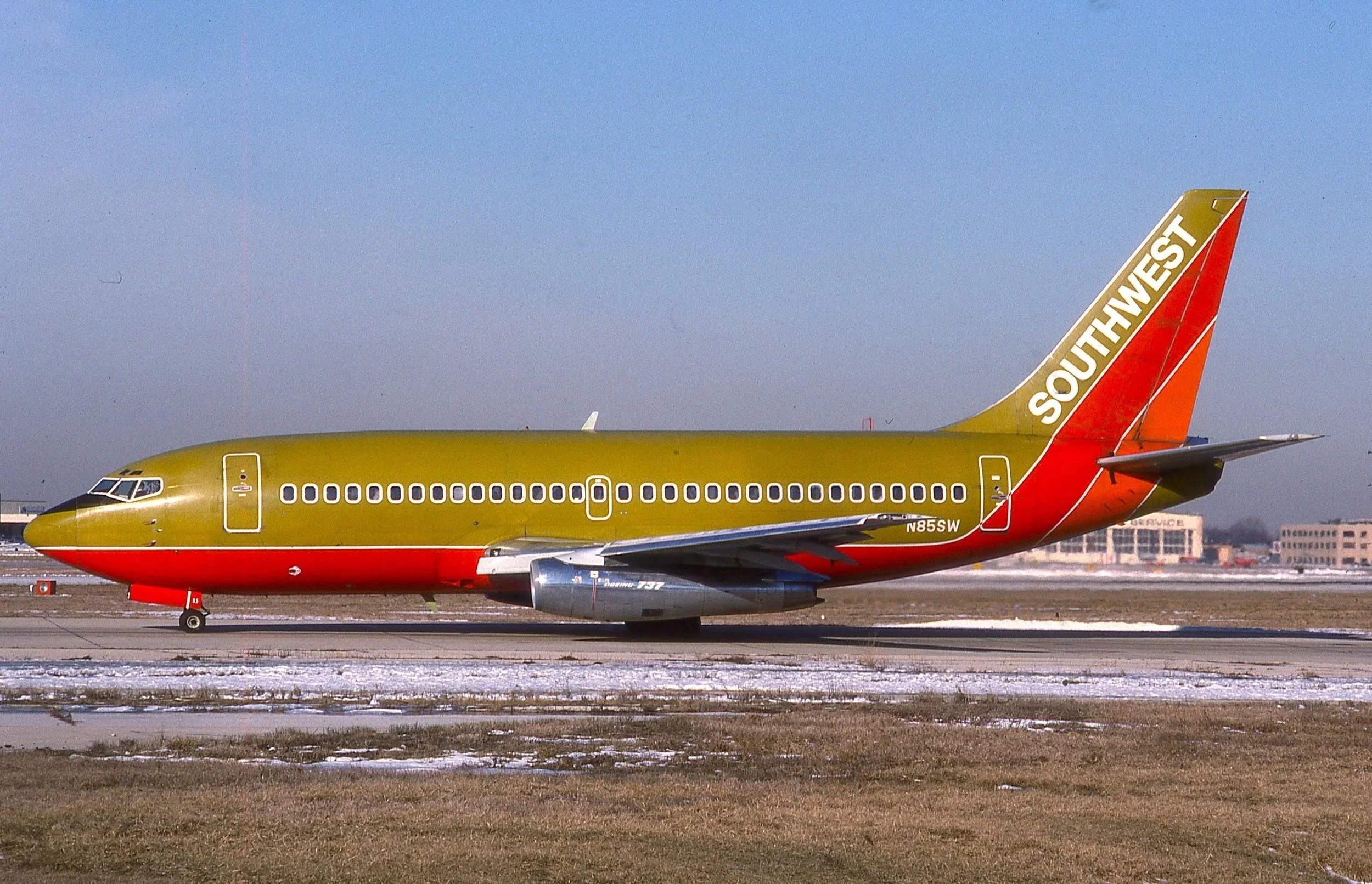 N85SW B737-200 SOUTHWEST MDW