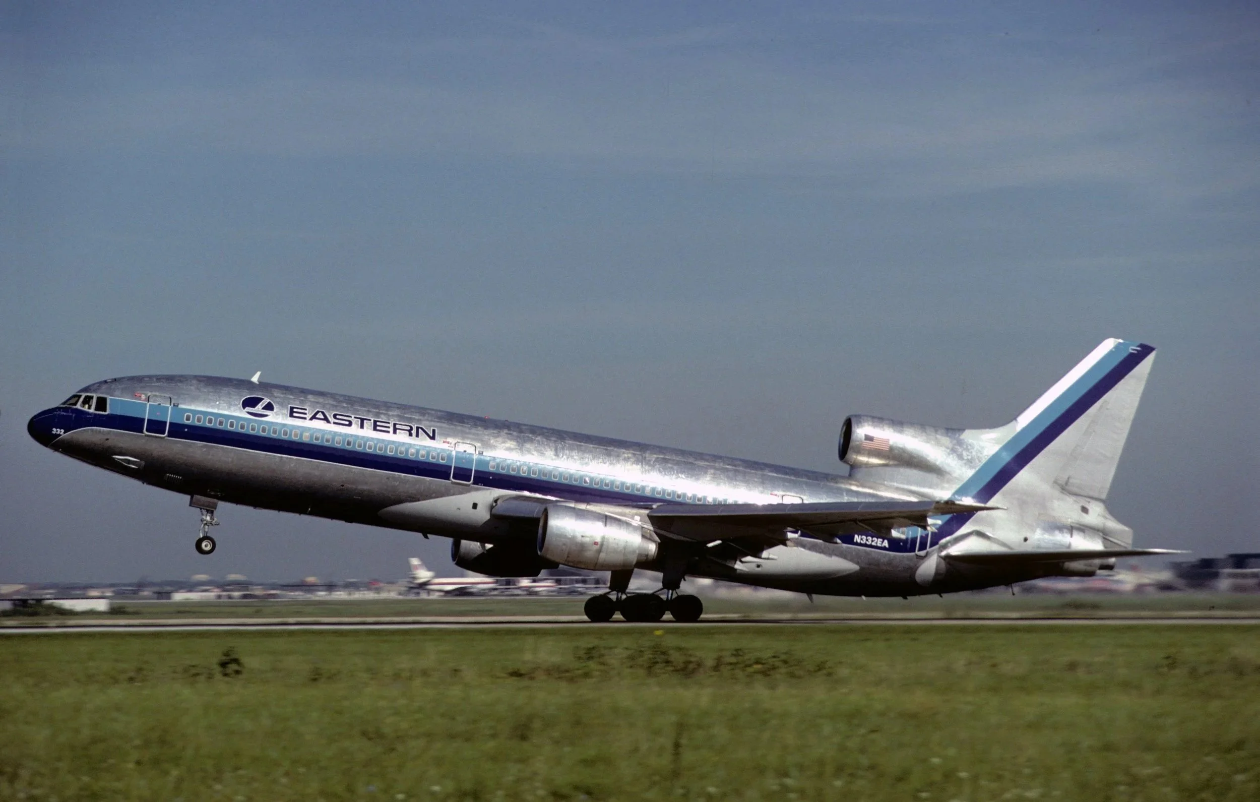 N332EA L.1011 EASTERN DEPARTING 22L ORD