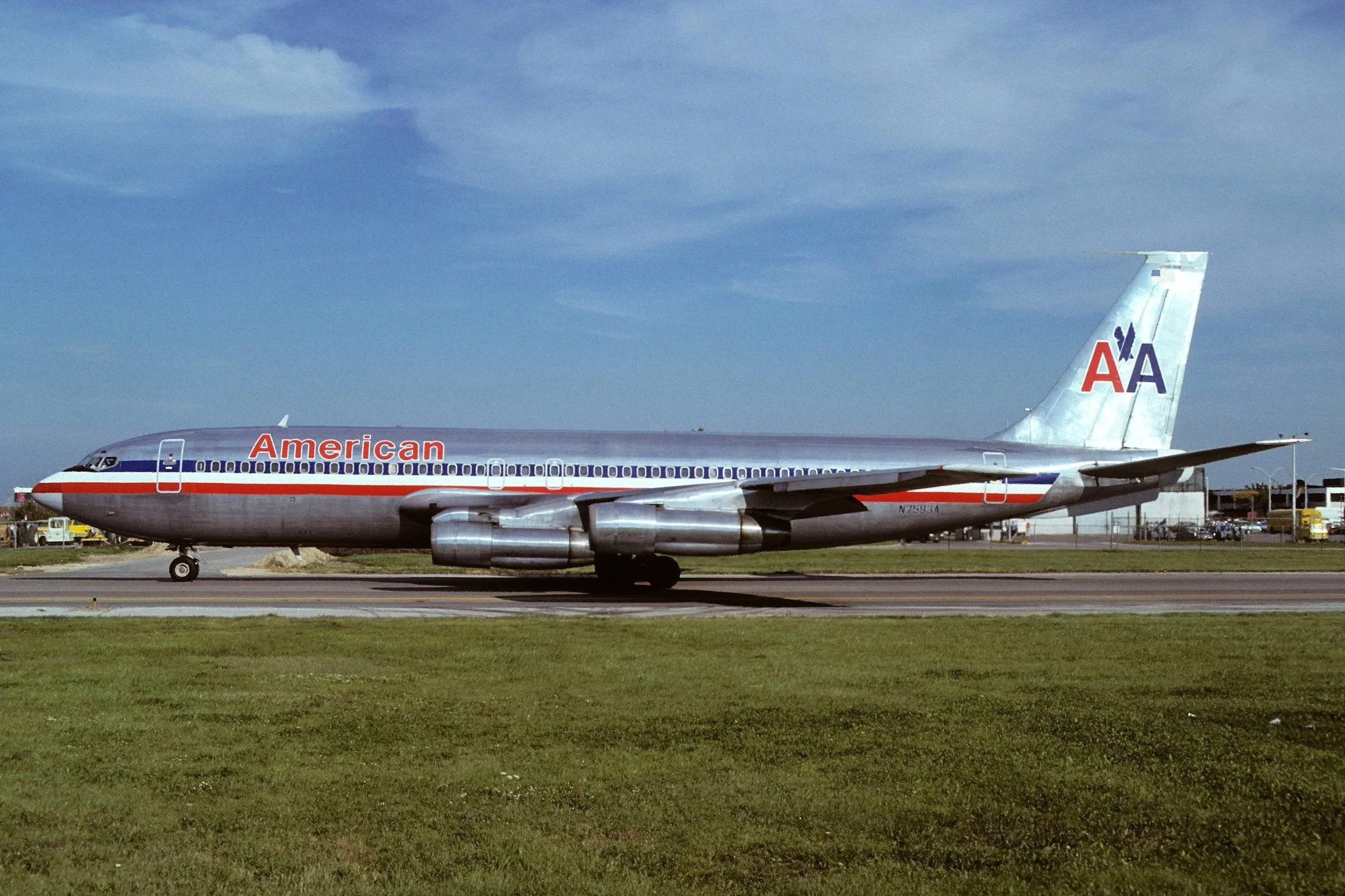 N7593A B707 AMERICAN AIRLINES ORD 