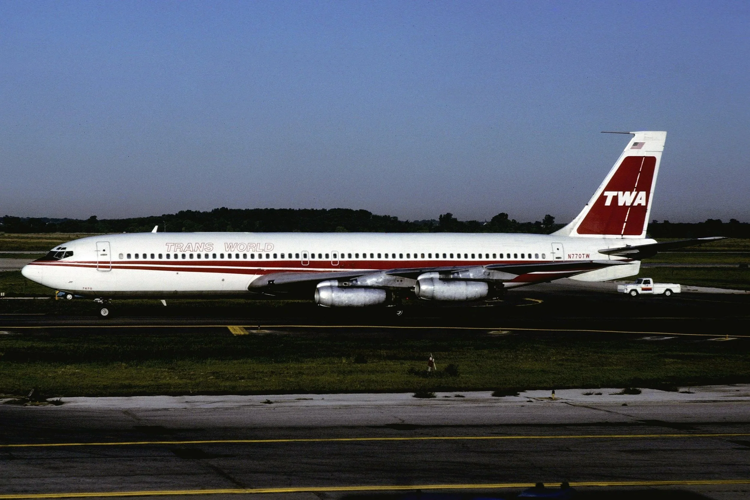 N770TW B B07-120 TWA ORD