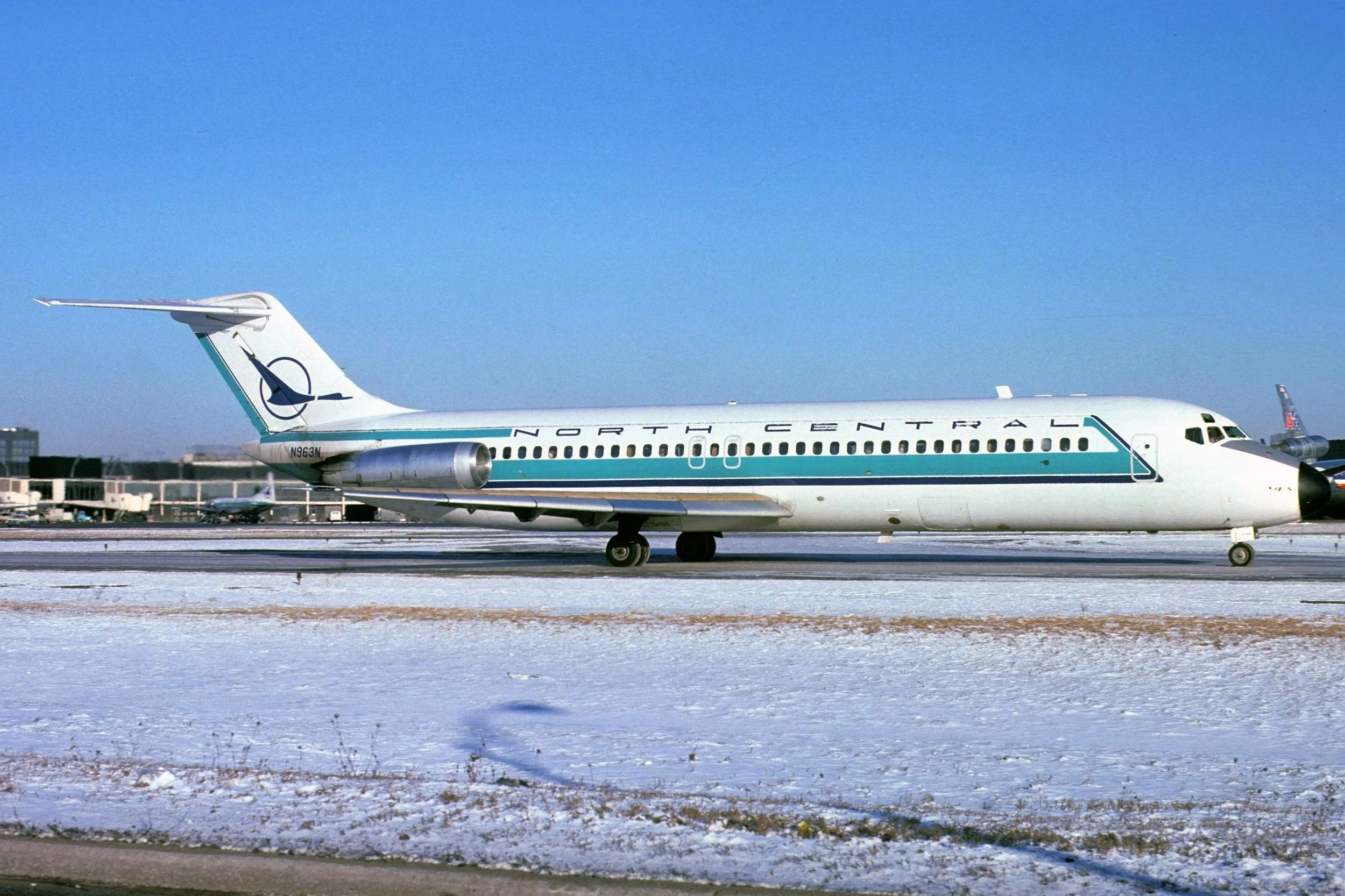 N963N DC-9 NORTH CENTRAL SPECIAL COLORS OR