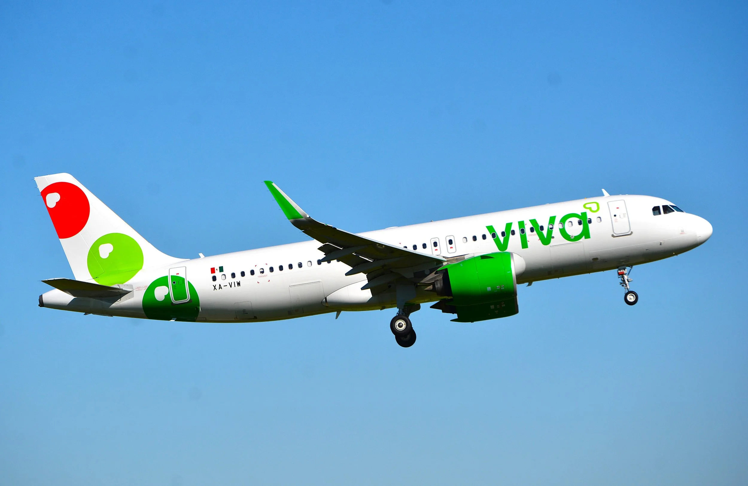 XA-VIW A320 VIVA 10C ORD