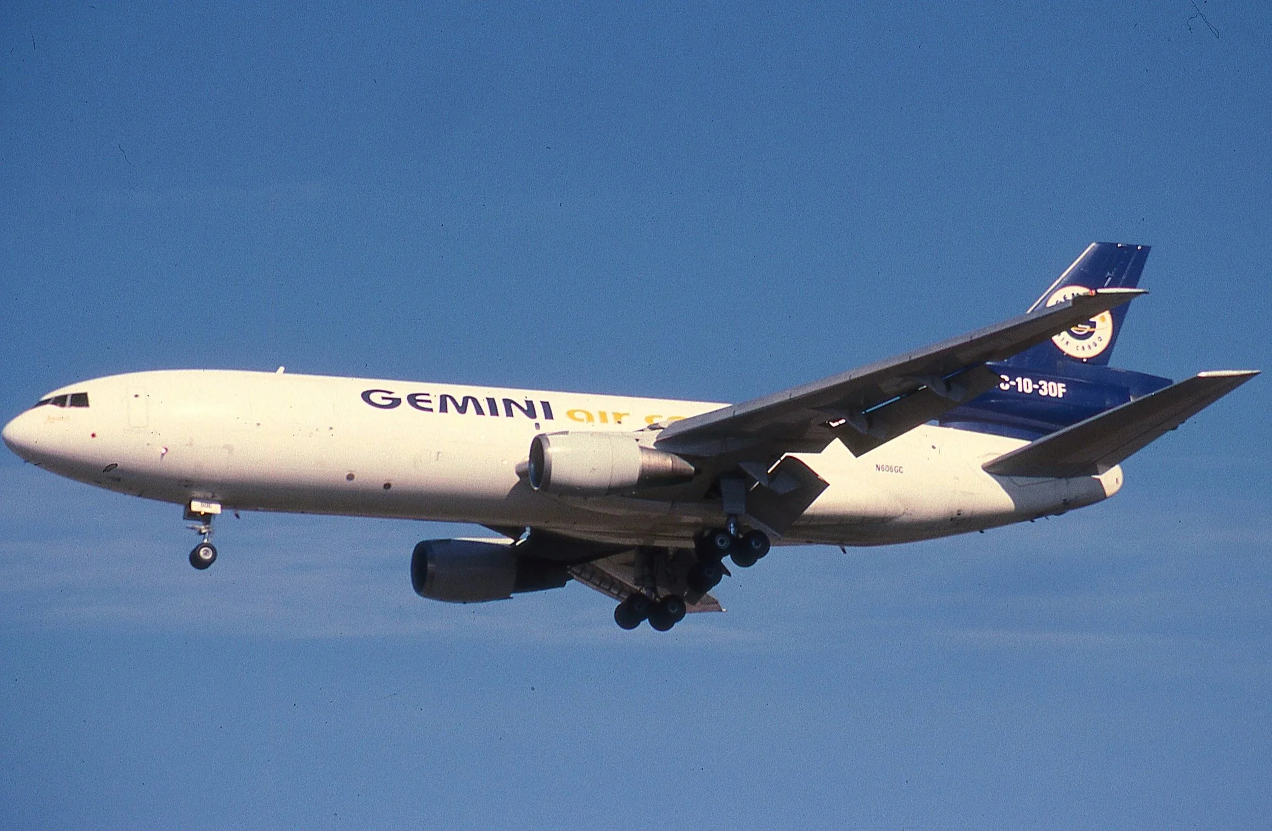 DC-10-30F GEMINI AIR CARGO ORD 27L