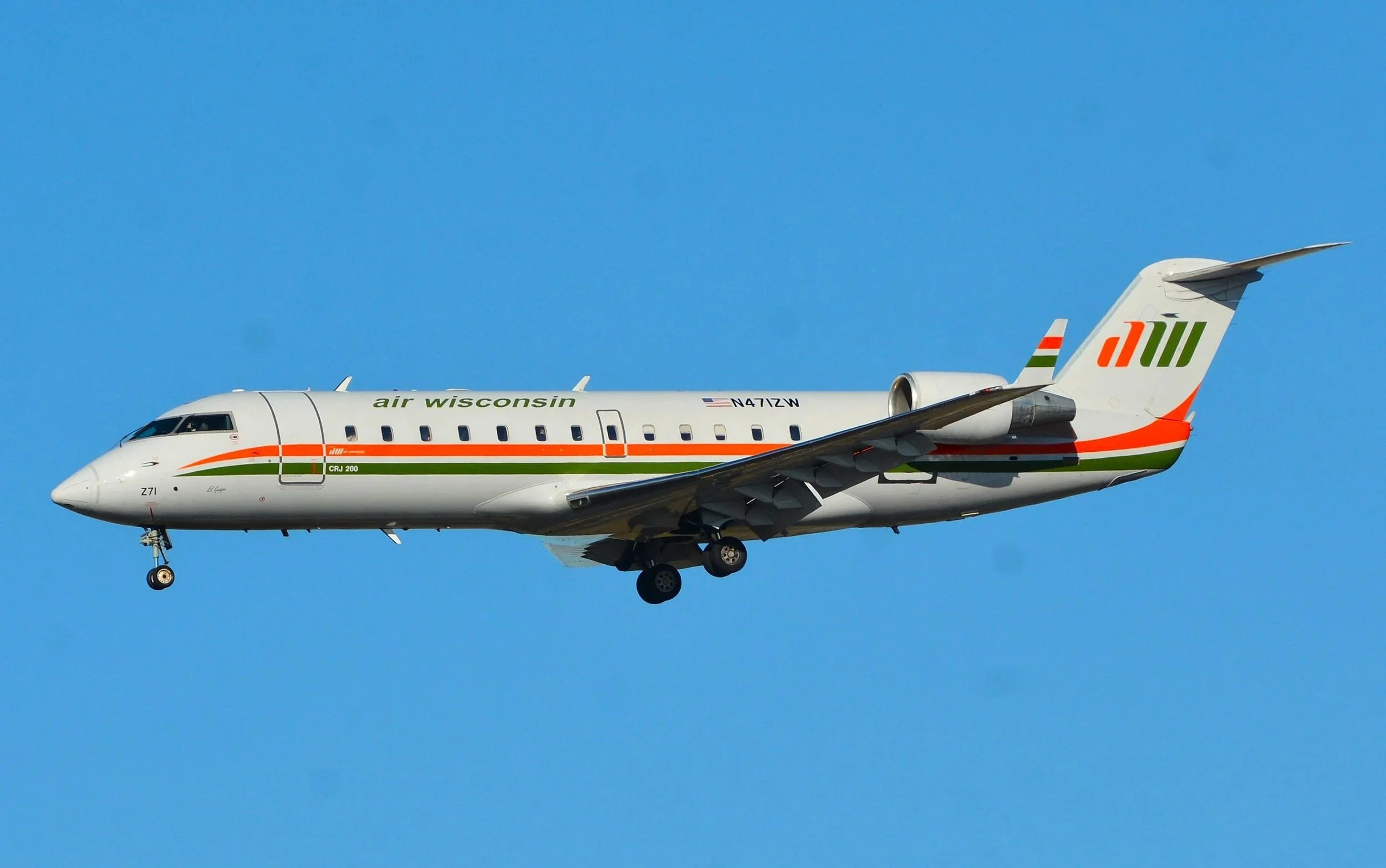 N4717W CRJ AIE WISCONSIN ORD 28C