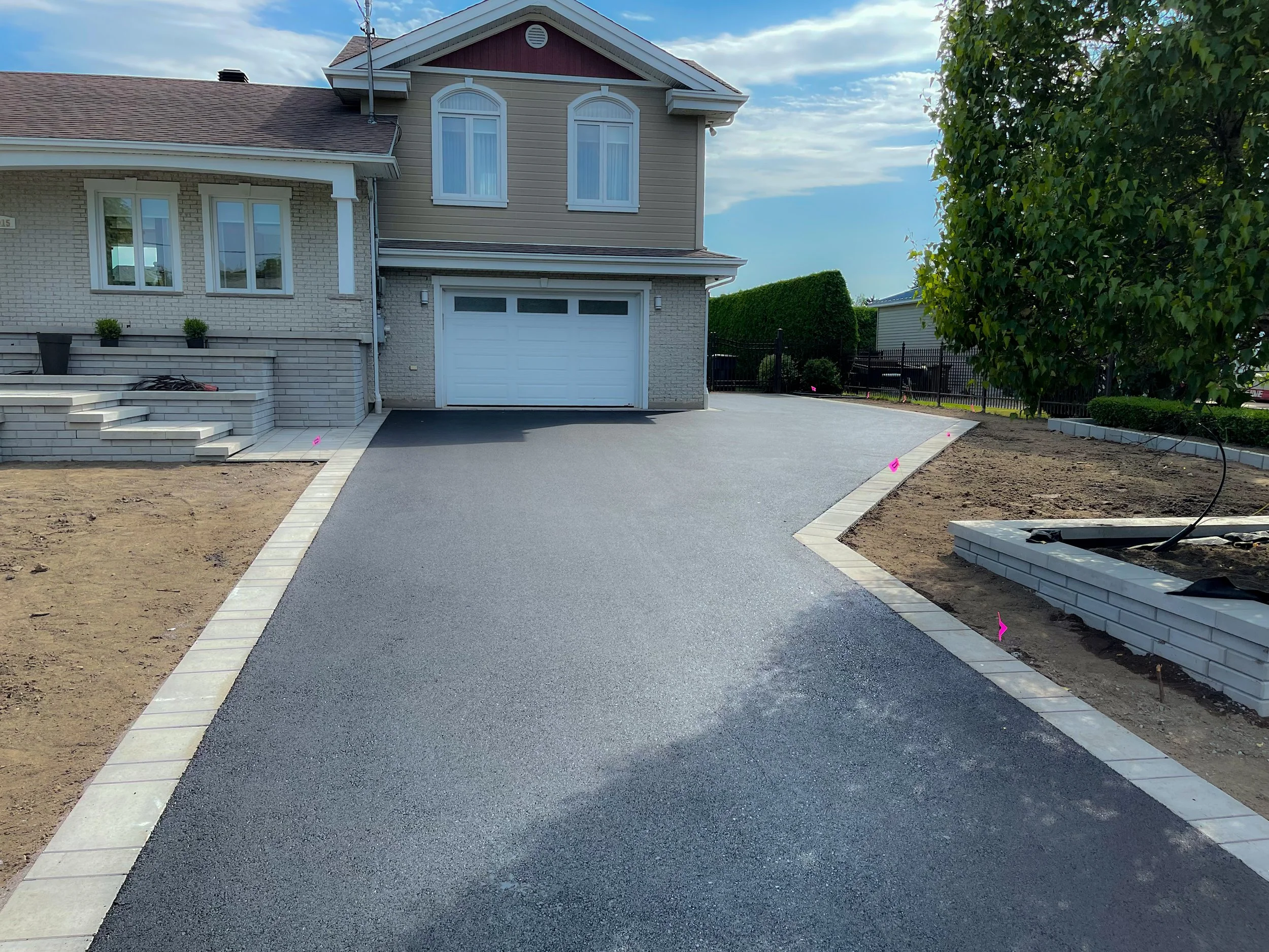 pavage residentiel legardeur.jpg