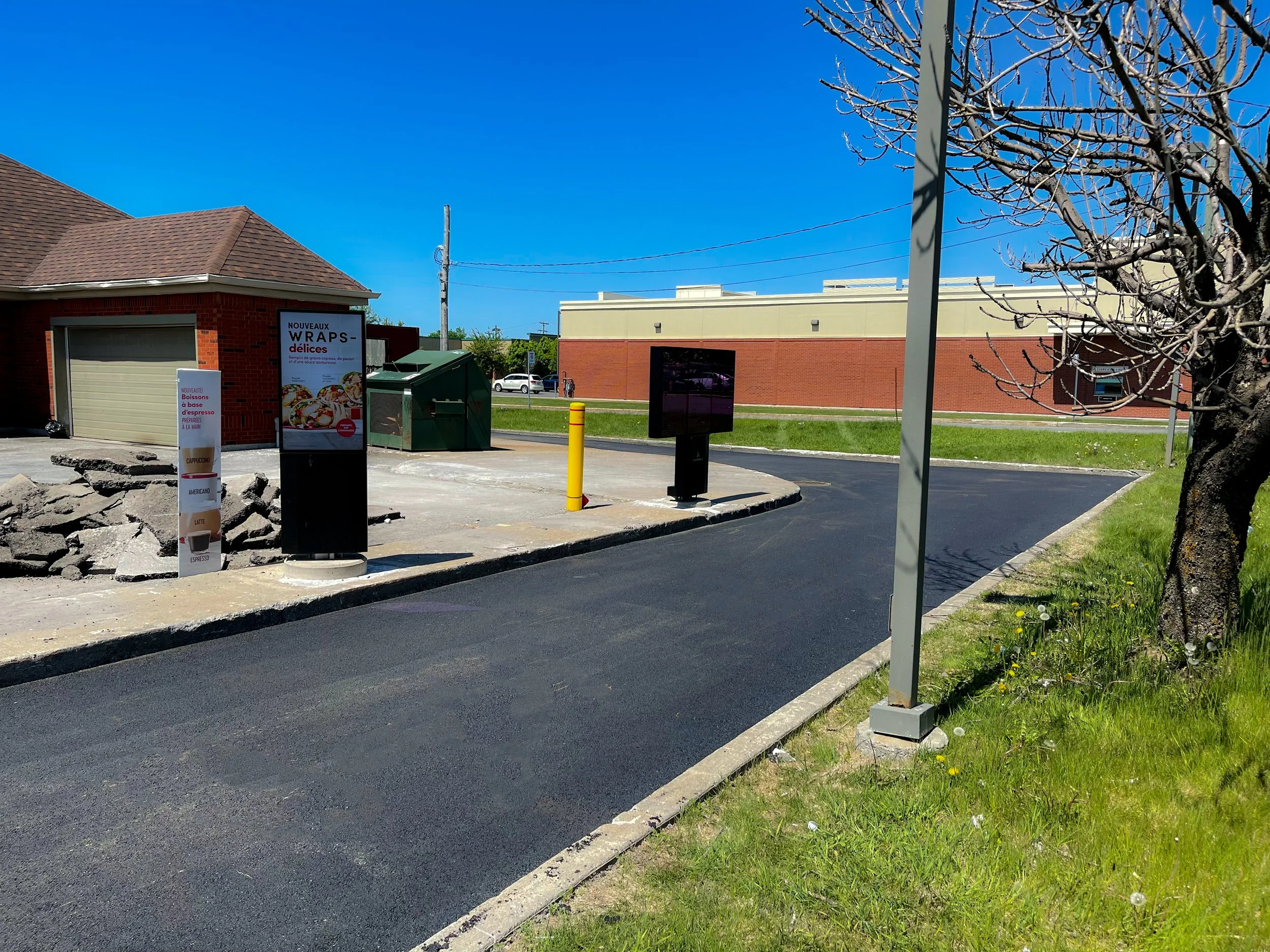 pavage commercial repentigny .jpg