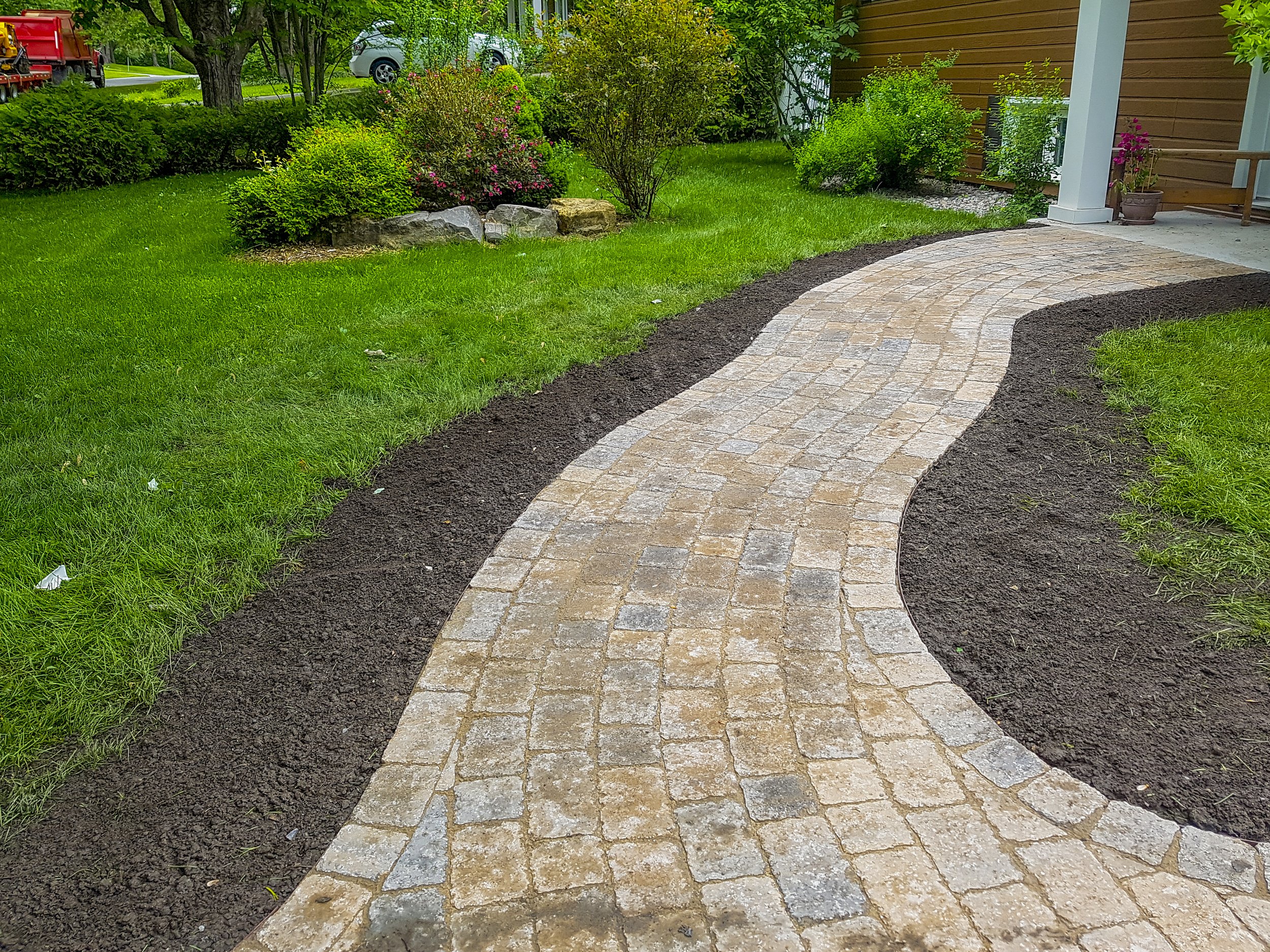 trottoir résidentiel pavé-unis.jpg