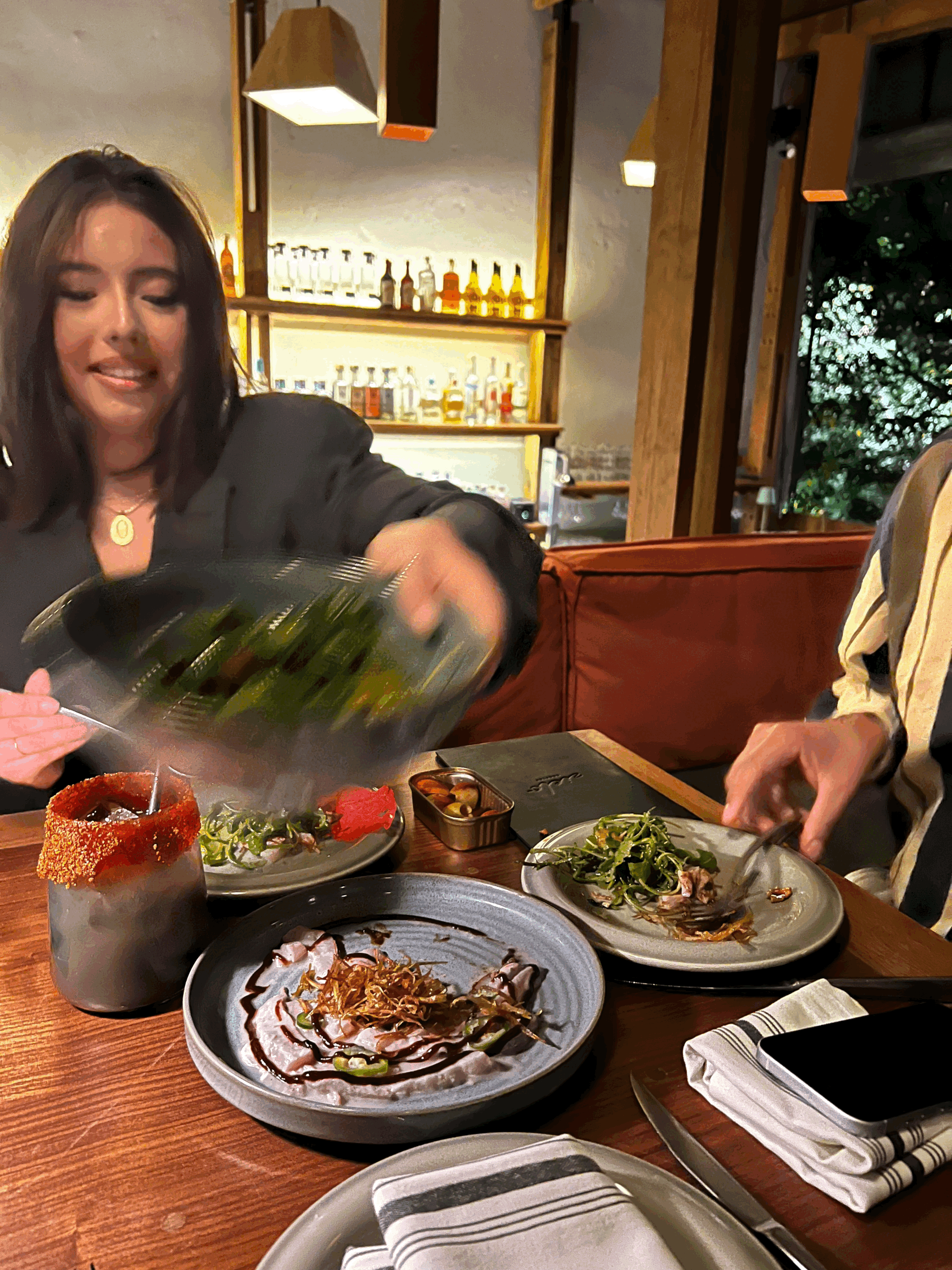 Medellín Bar & Rooftop Night Con Natalia