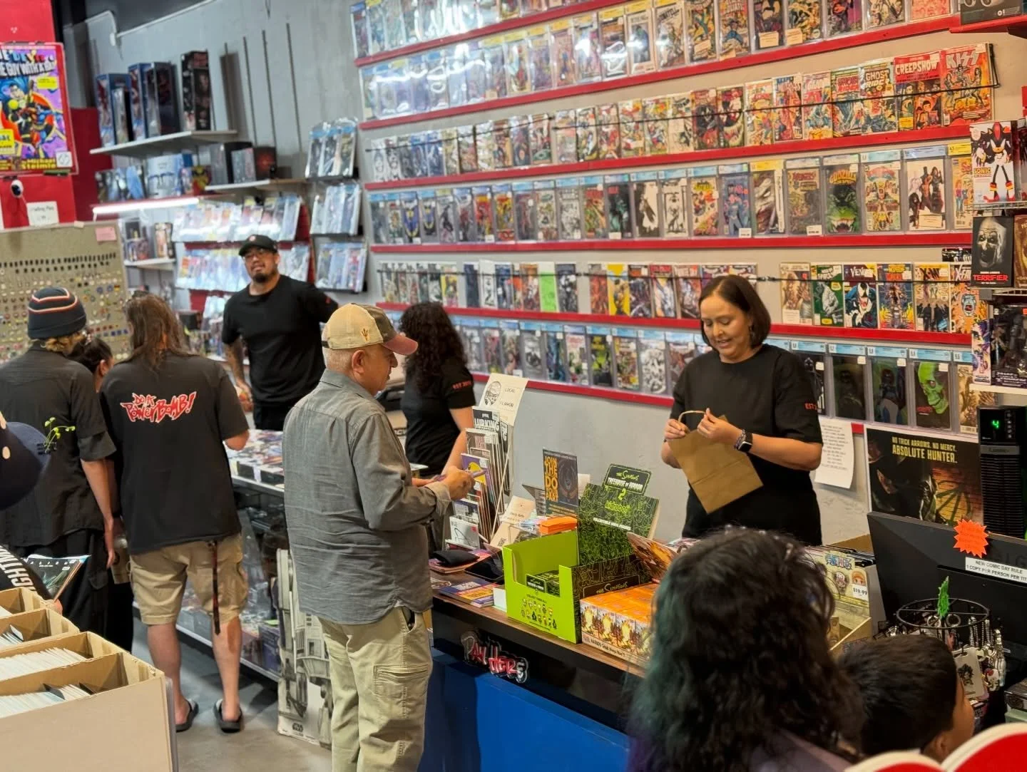 #freecomicbookday in full effect at @presidiocomics