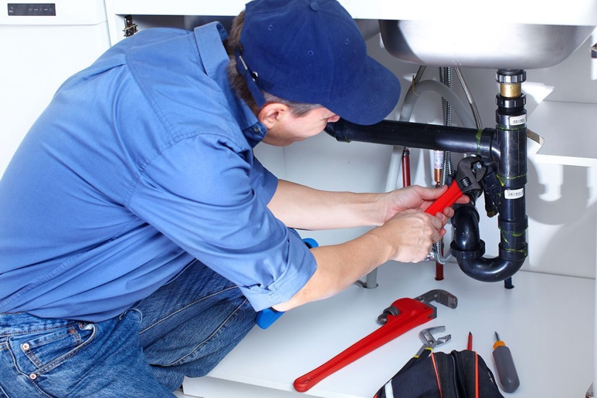 The Importance of Choosing Licensed and Insured Plumbers