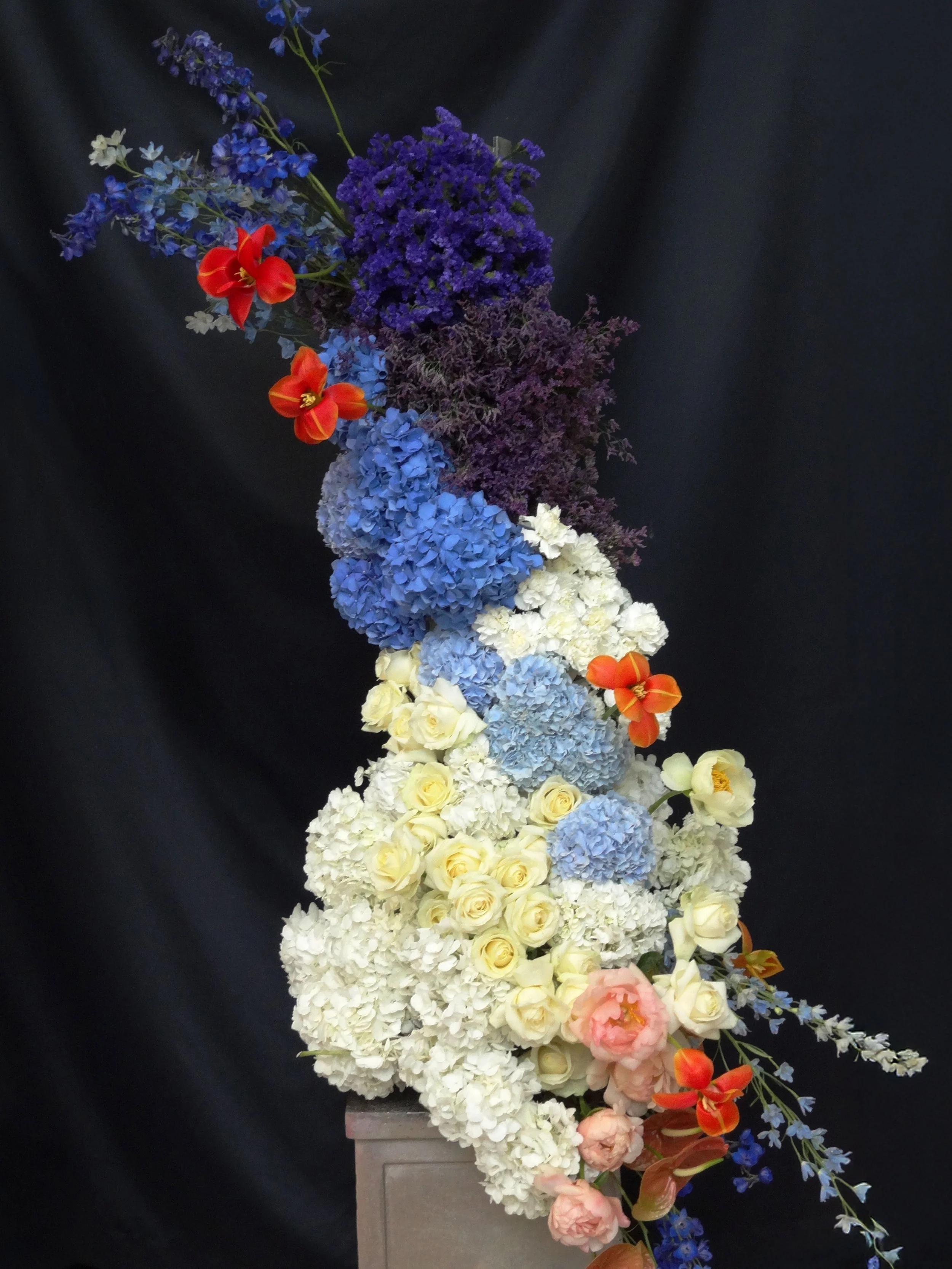 Mcqueens | Floral Sculpture