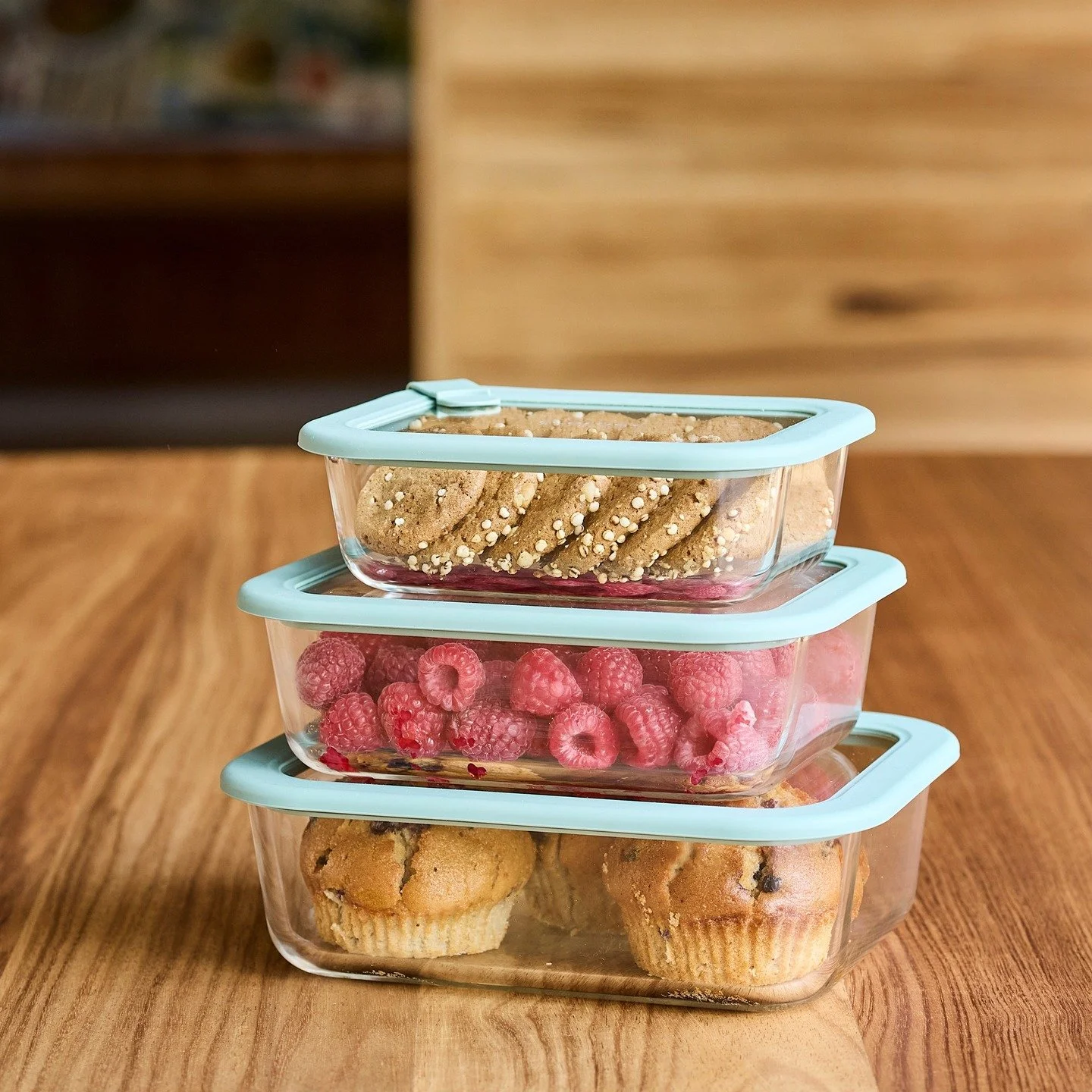It's back to school so let's get organised in the kitchen. 

Shop our extensive range of glass containers. Made from high borosilicate glass with silicone glass lids. Designed in Australia and Dishwasher suitable.