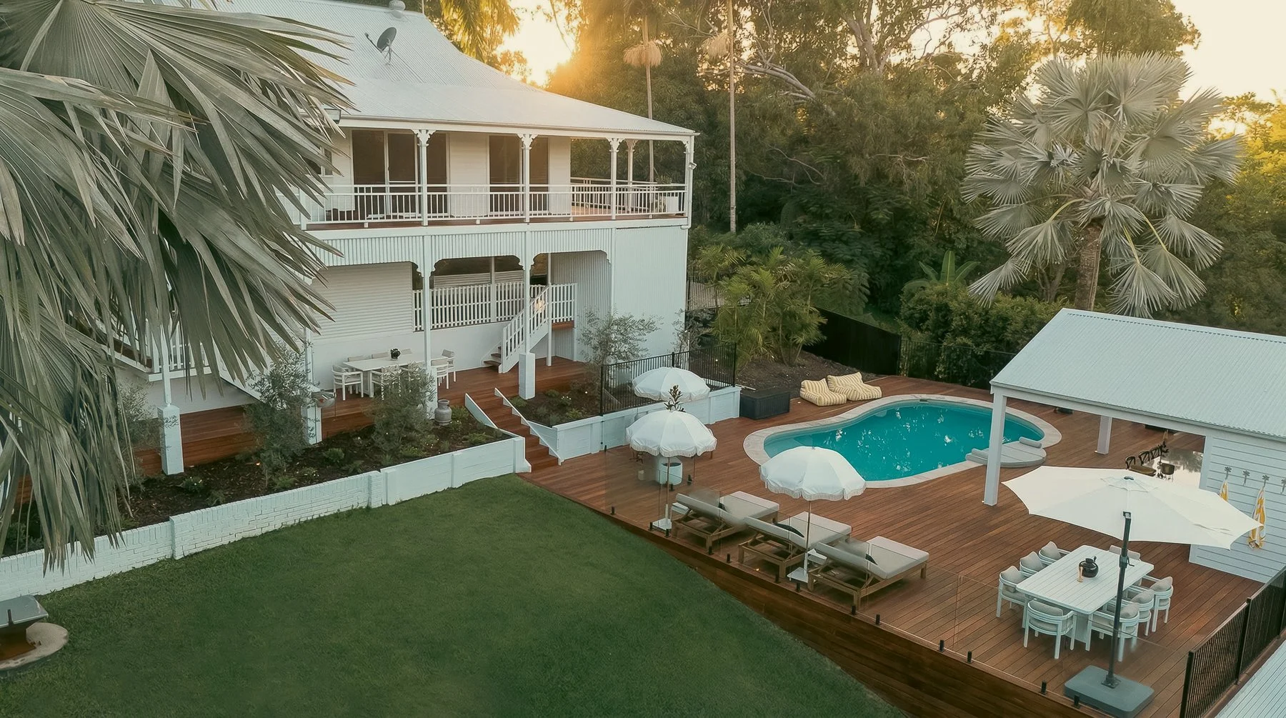 ISLAND VIEW BUILDING - DOONAN