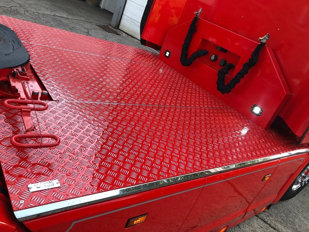 Custom Truck Styling – Individual truck customisation by TC-Works, Sankt Vith