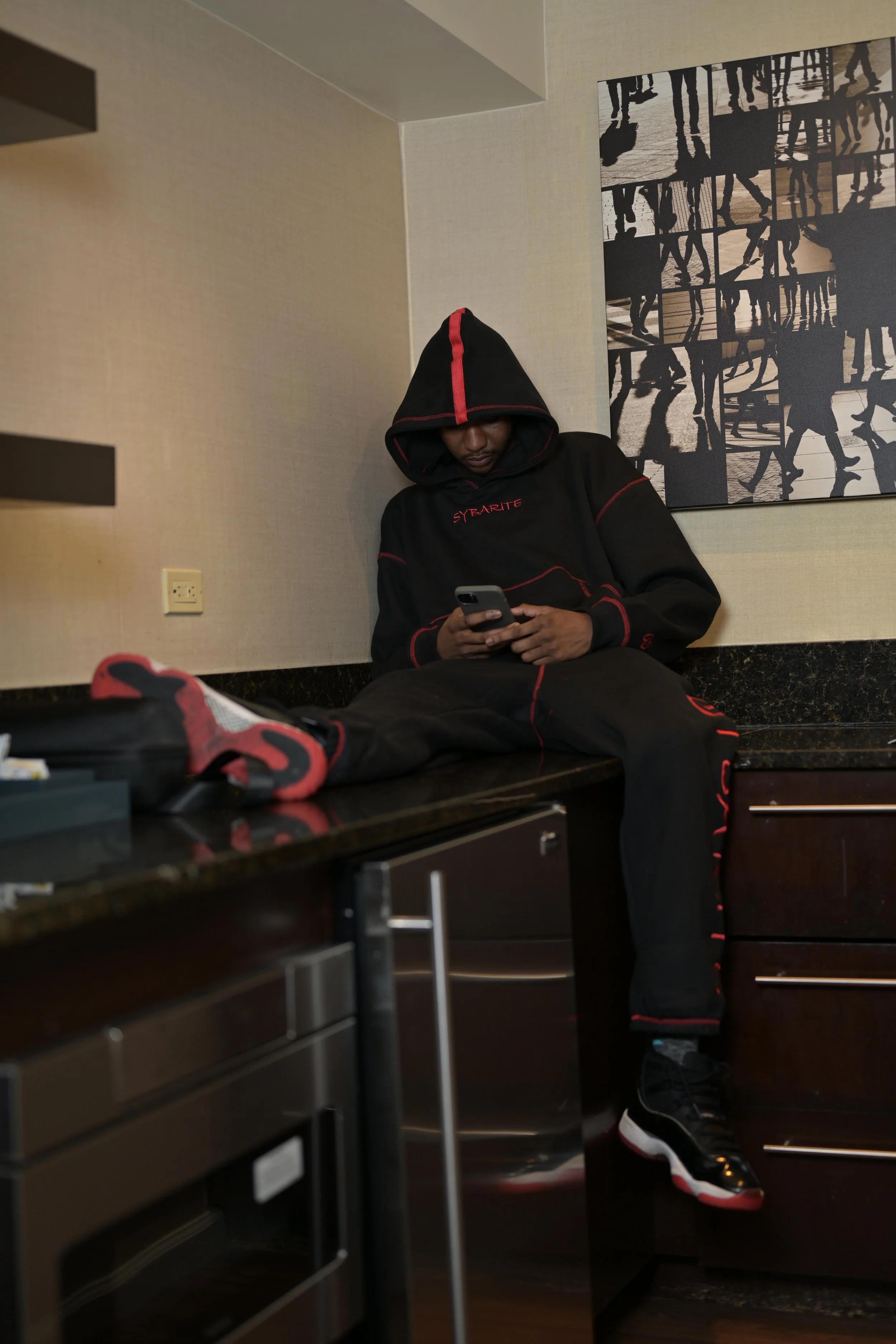 Sybarite Logo Pullover