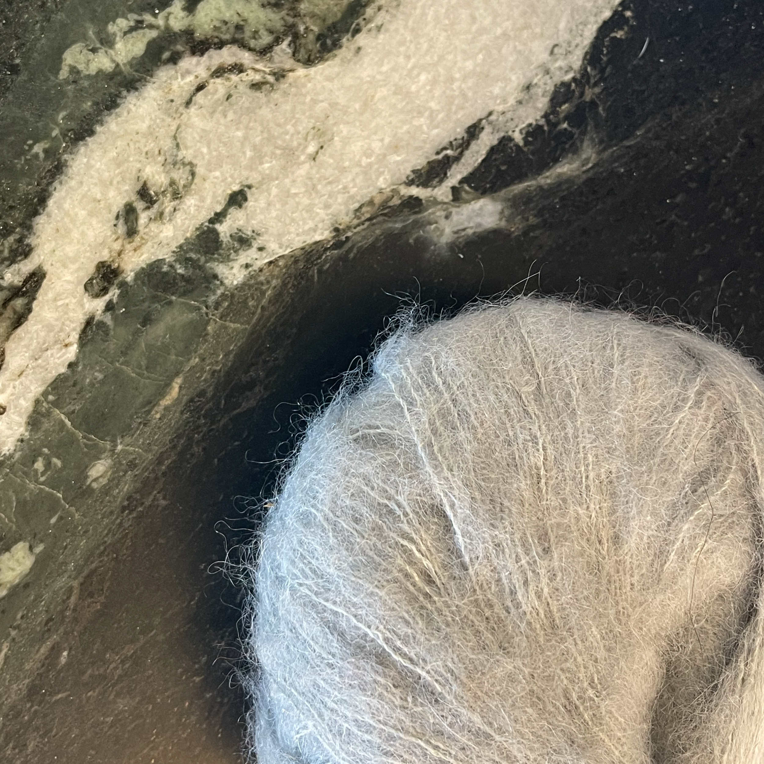 FLUXE - meridian grey.png