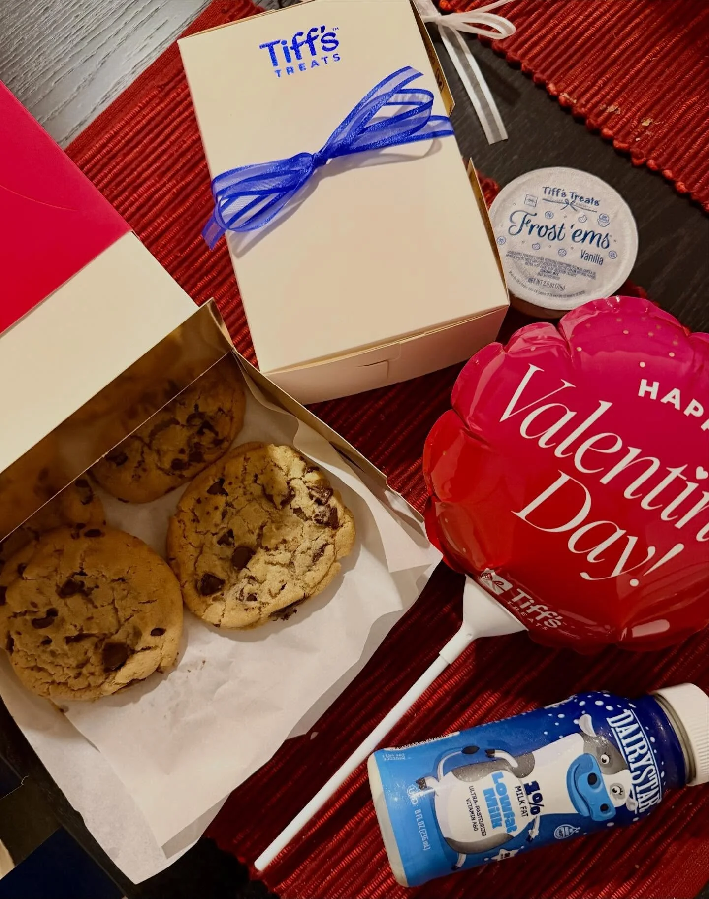 #happyvalentinesday❣️ 

#tiffstreats is one of my favorite Austin dessert places and this is the first time having it since I&rsquo;ve moved back! So very happy!