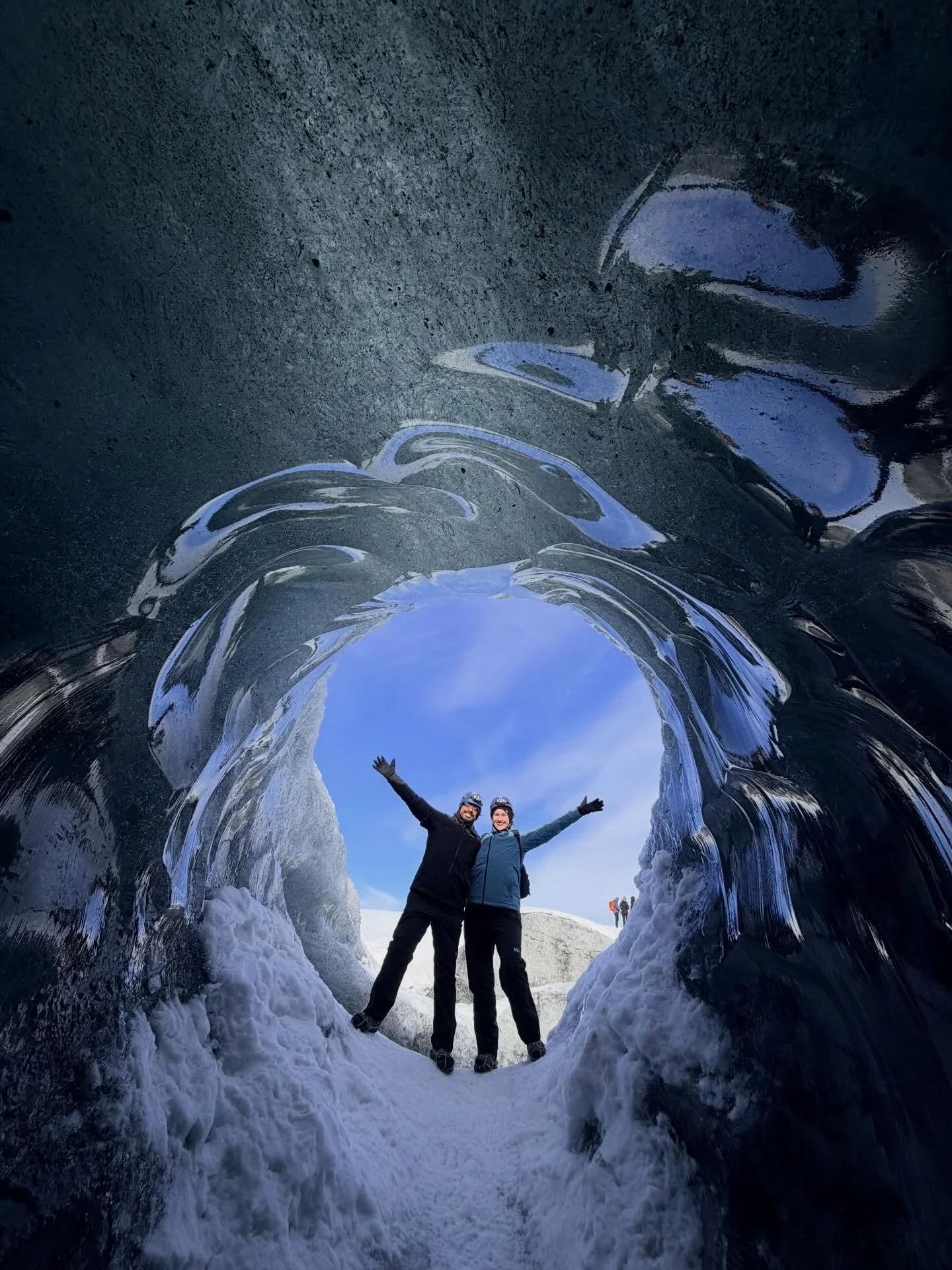 More Iceland pictures!!! 
First couple are from a Crystal Ice Cave tour in j&ouml;kuls&aacute;rl&oacute;n, others are from j&ouml;kuls&aacute;rl&oacute;n glacier lagoon and Diamond Beach, all in the same area!