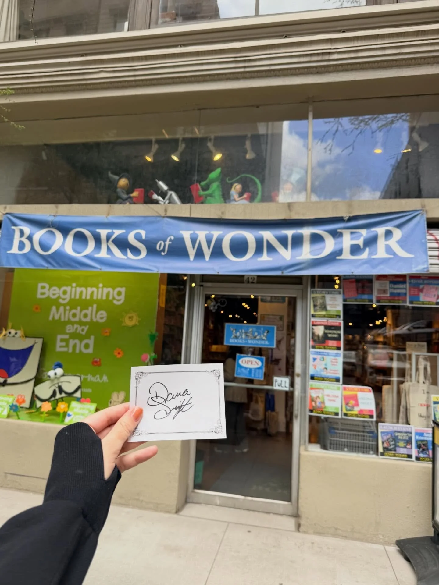While in New York I visited @booksofwonder and signed bookplates for WHEN DEALING WITH DRAGONS&rsquo;s release in two months! So if you are looking for signed copies at your local New York #indiebookstore this is the place!!!
