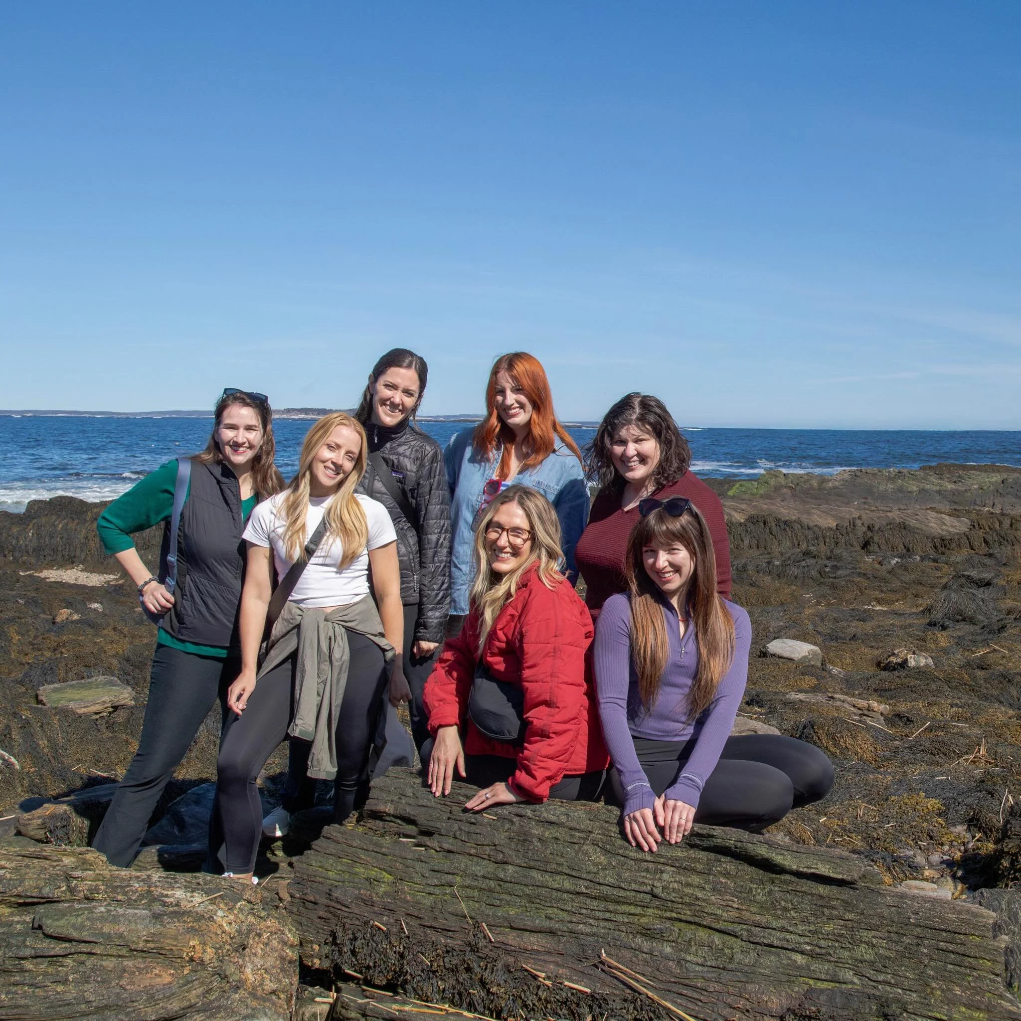 Group pictures of the writer&rsquo;s retreat in Maine I just went on with some of the favorite people! 
Love you all! 

@katiebernet, @karolinewrites, @rebecca_seifert, @laurendanhofwrites, @hayleybellparker, @blissfulhappenings