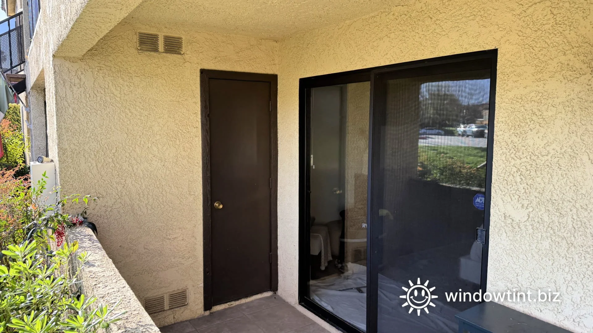sliding glass door window tint Hemet California heat reducing window film