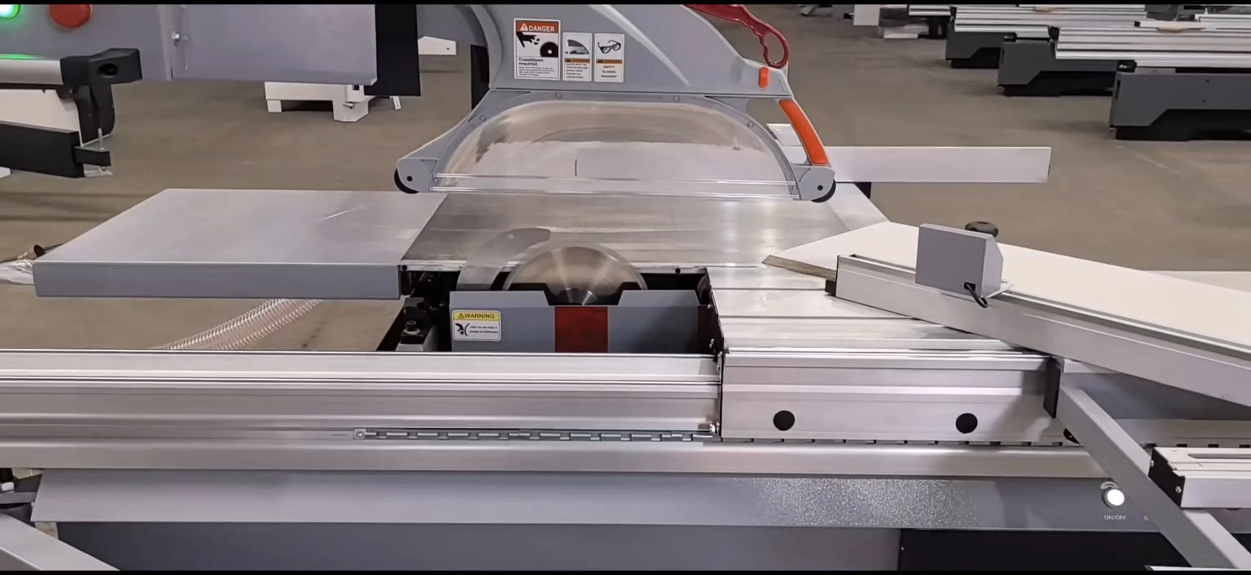 Solid Wood Cutting Saw