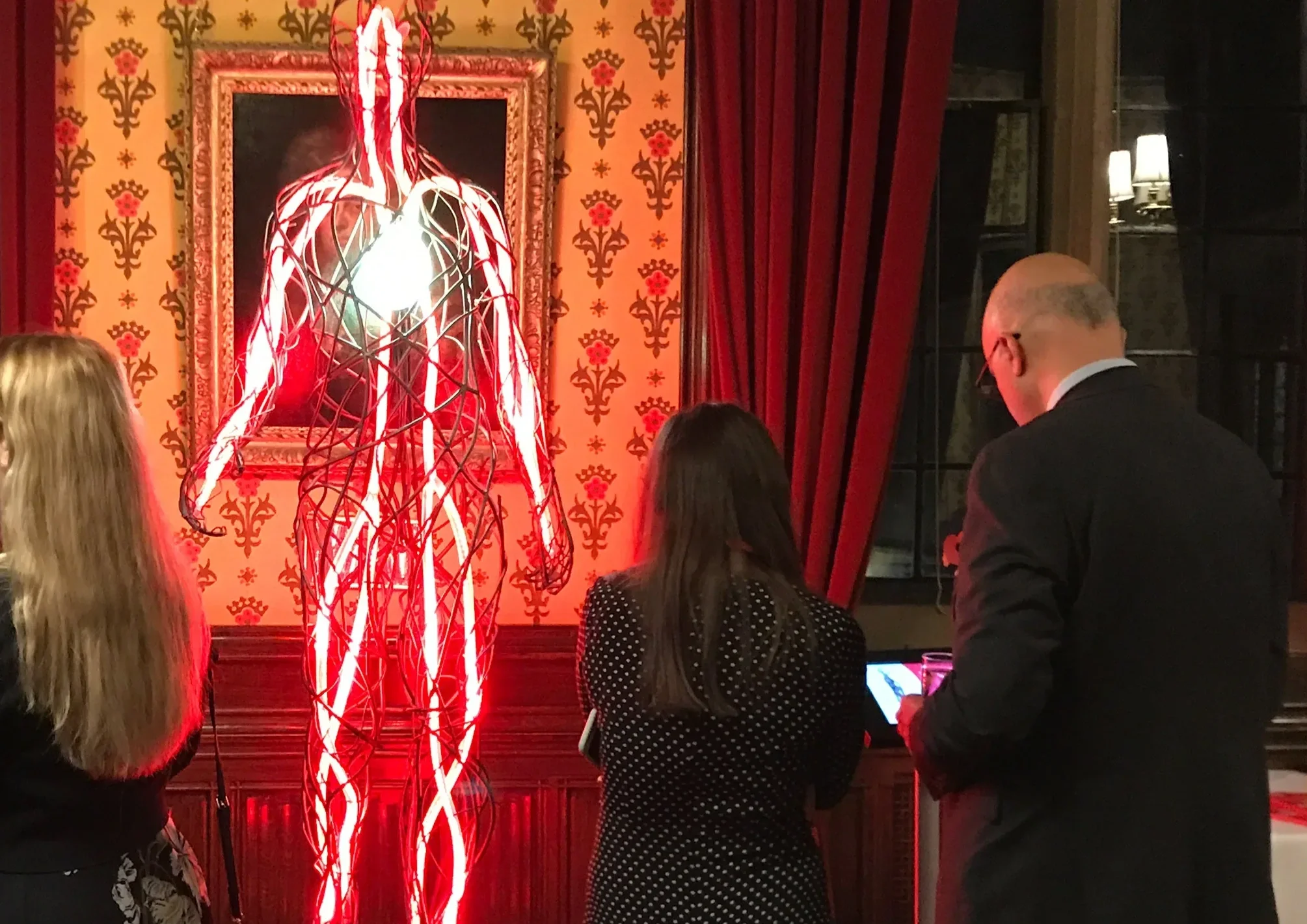 Connectivity Light Sculpture App